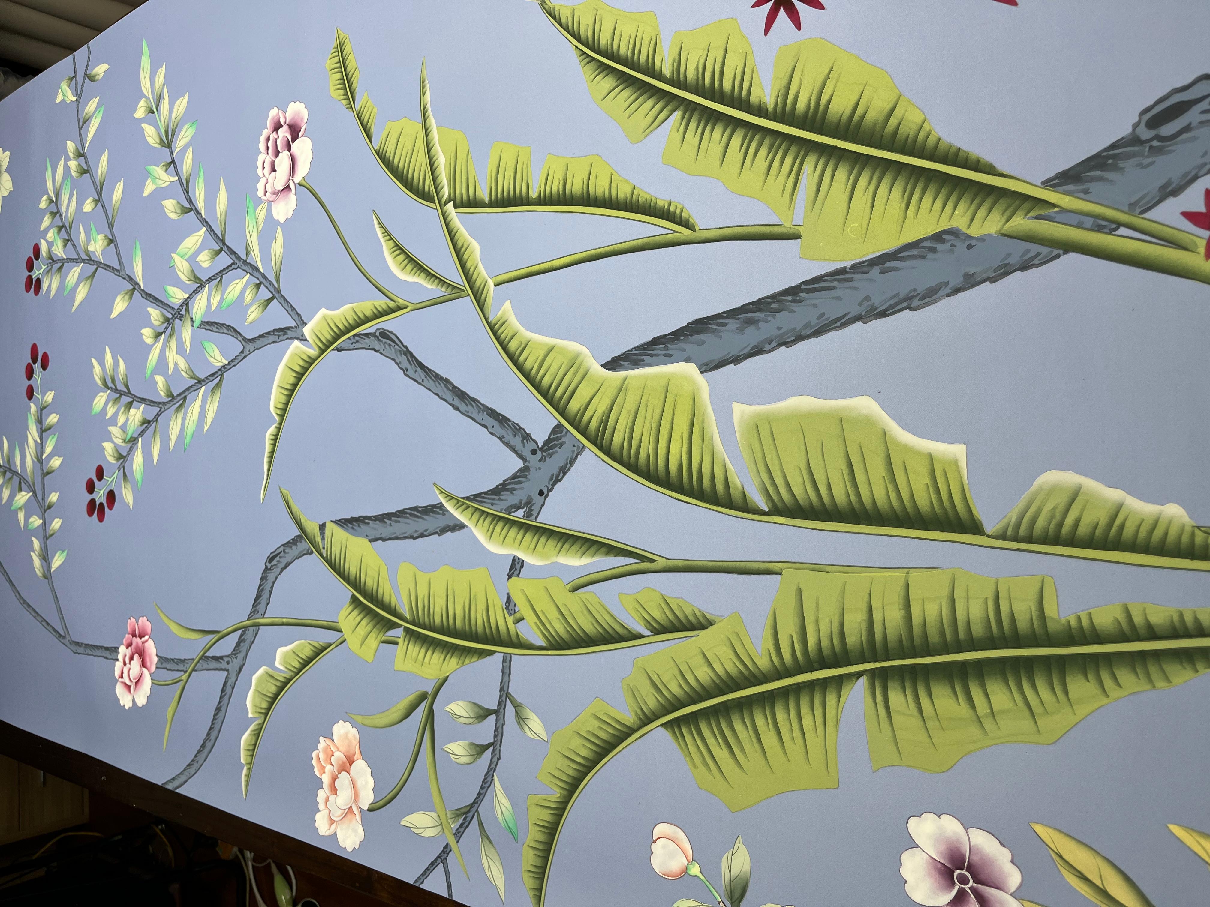 XXIe siècle et contemporain Papier peint papier peint à la main sur panneau de soie motif palmier et chinoiserie en vente