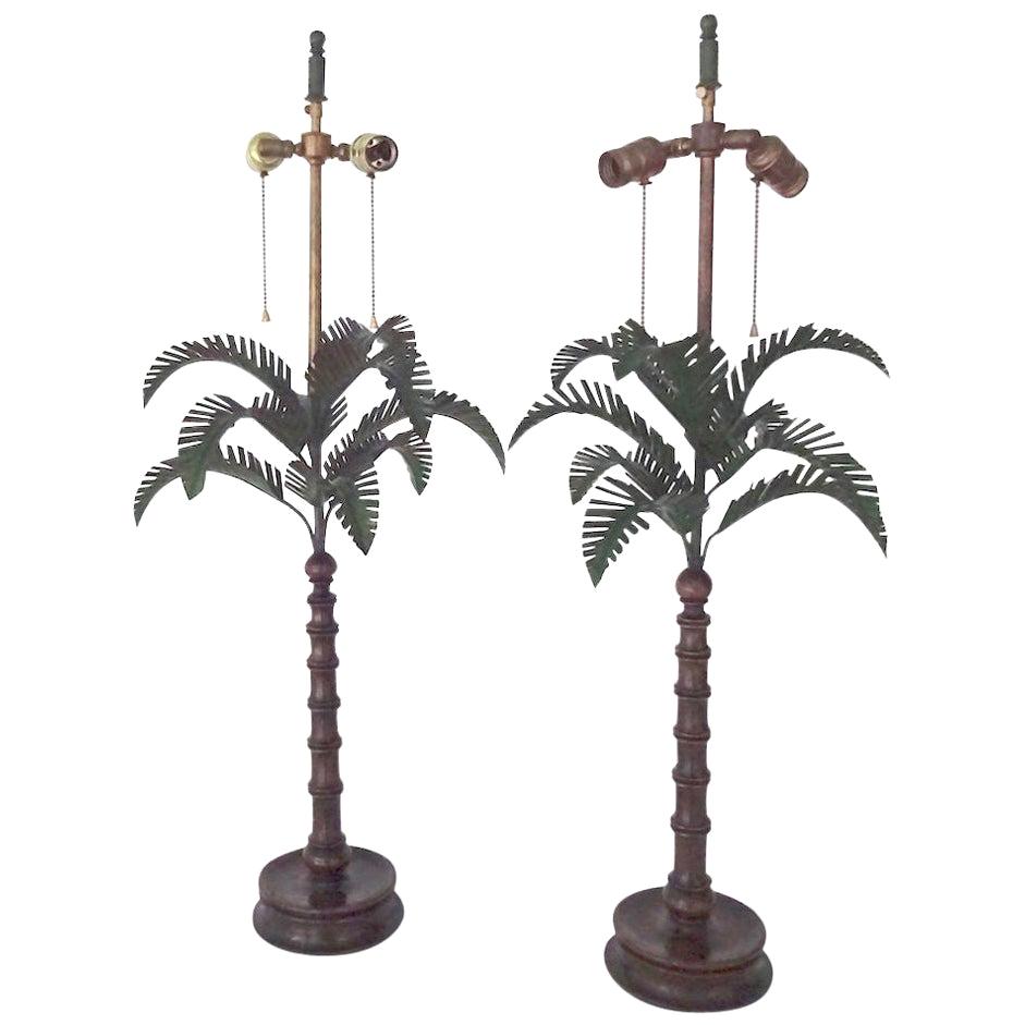 Palm Tree-Form Pair of Tole Peinte and Wood Lamps For Sale