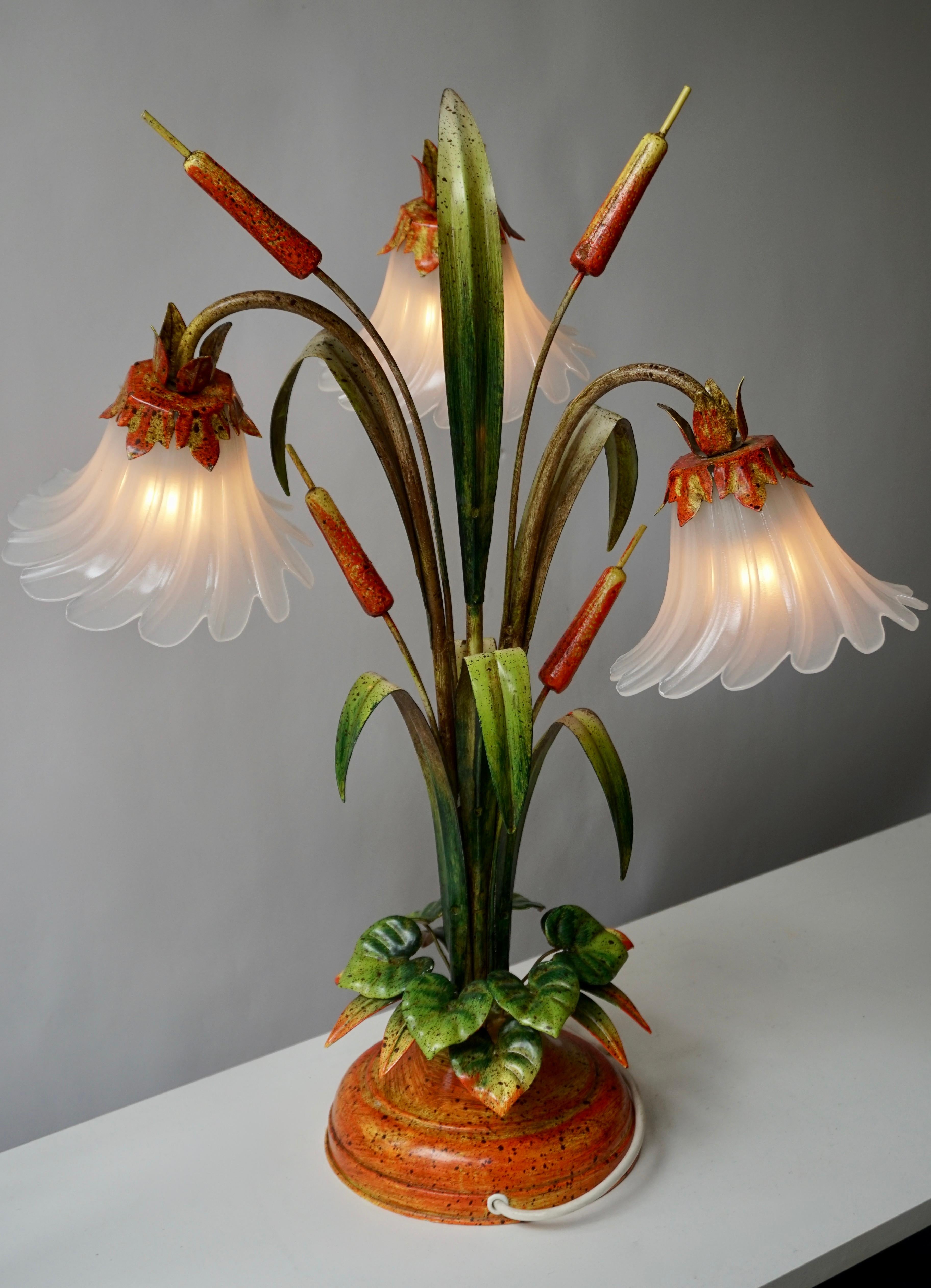 Palm Tree-Form Tole Painted and Glass Floral Lamp For Sale 1