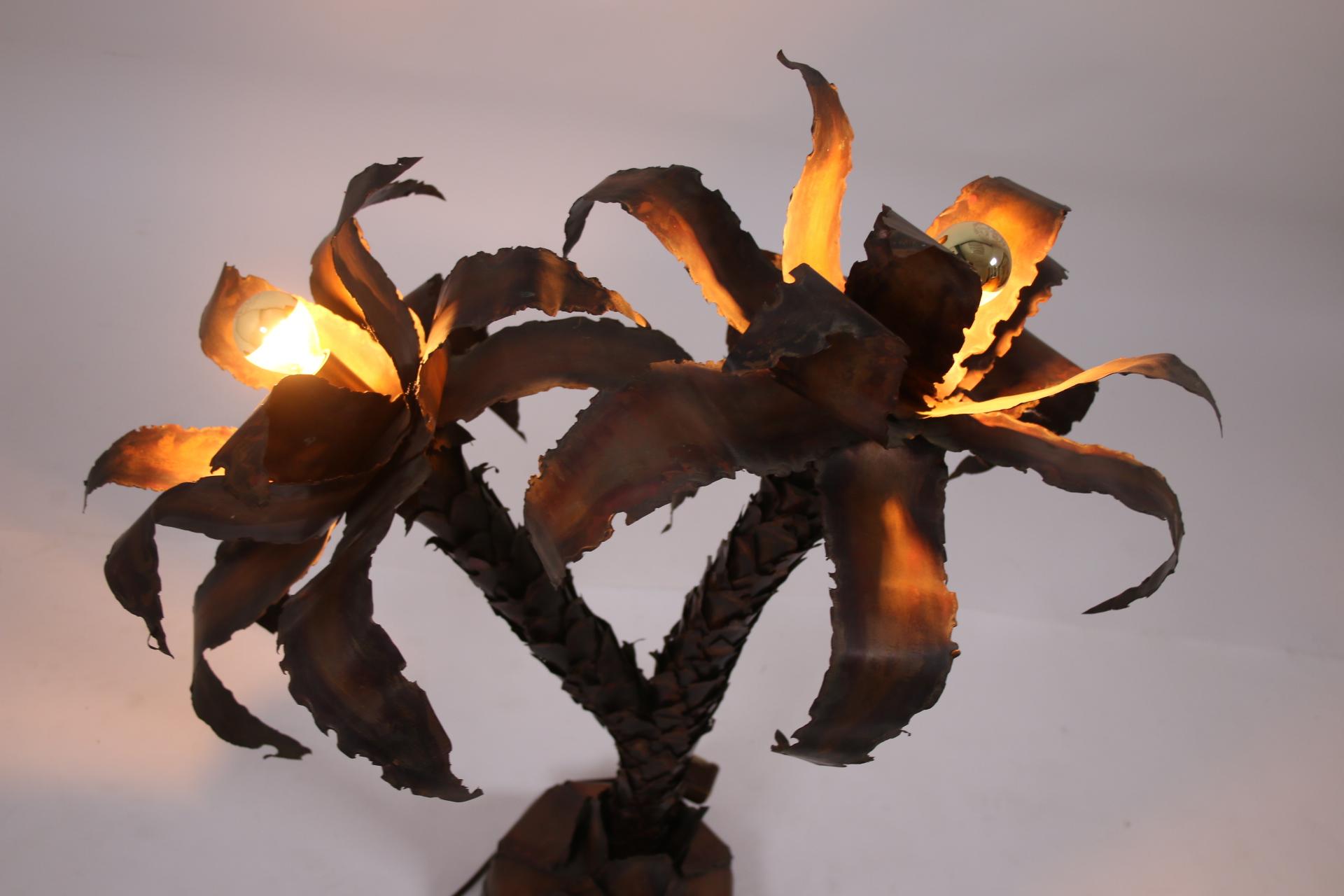 Palm Tree Lamp by Masion Jansen Paris 1970 In Good Condition For Sale In Oostrum-Venray, NL