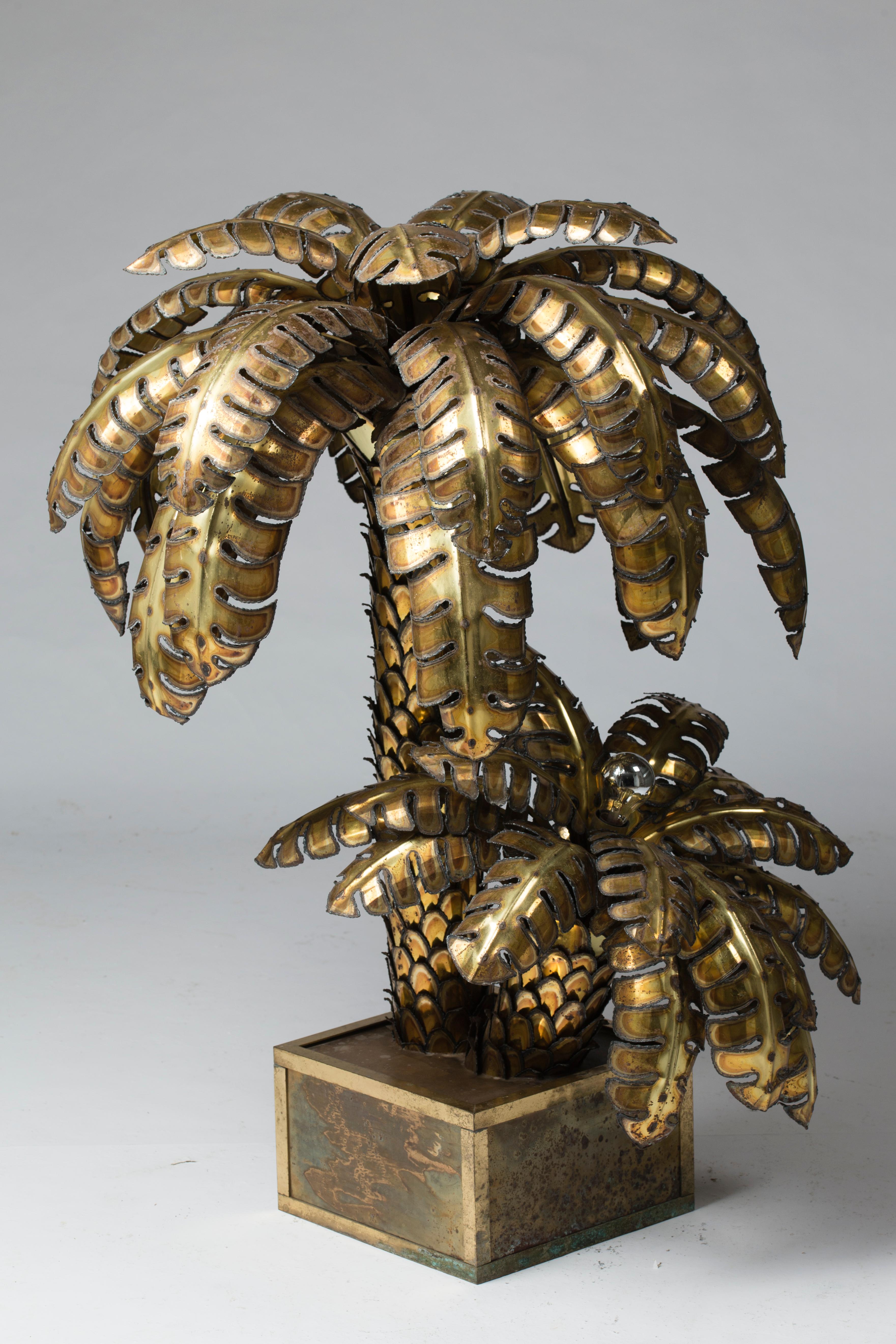 Palm Tree Lamp with Two Heads, Maison Honoré, Paris, 1970 For Sale 1