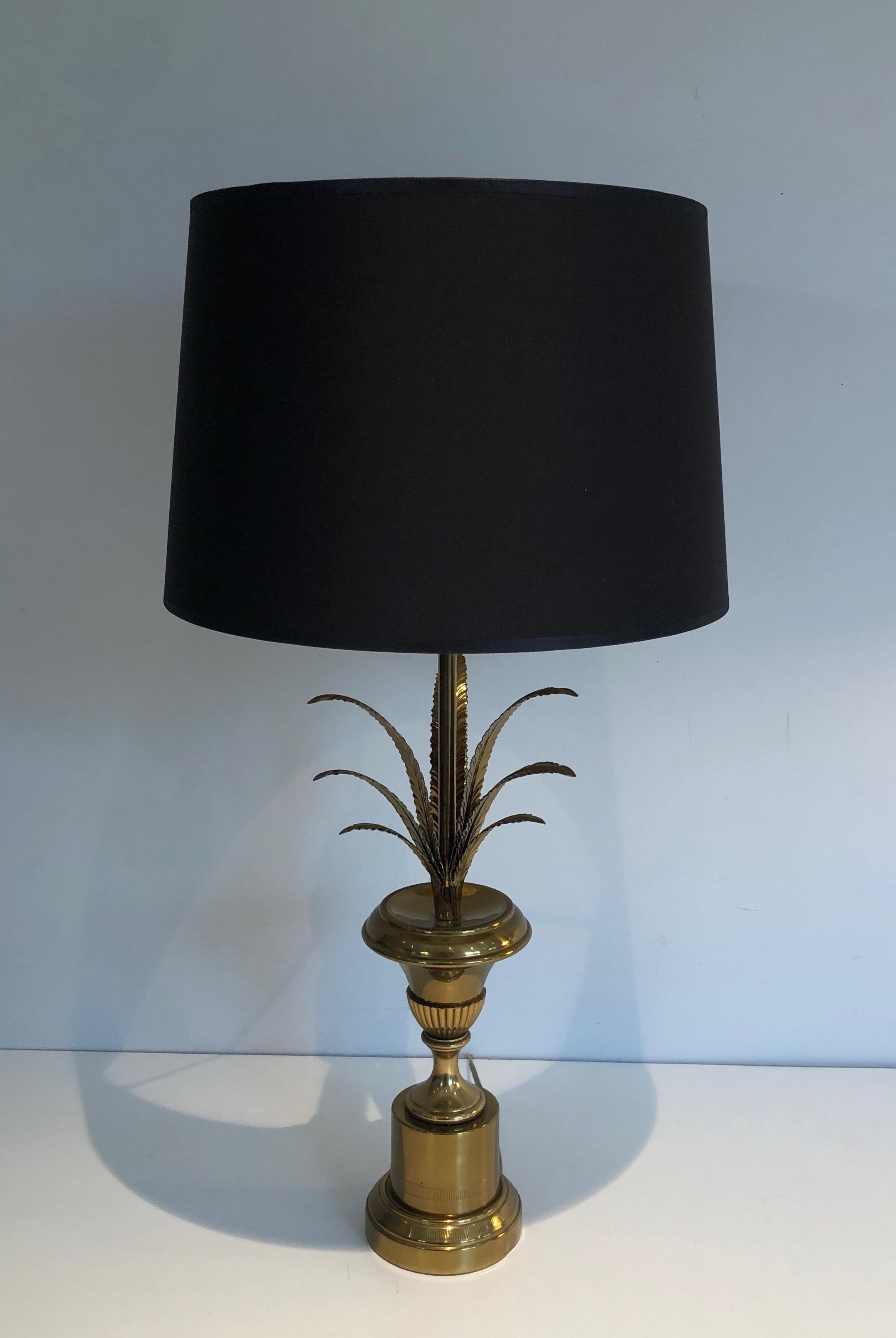 Palm Tree Neoclassical Style Brass Table Lamp in the Style of Maison Charles In Good Condition For Sale In Marcq-en-Barœul, Hauts-de-France