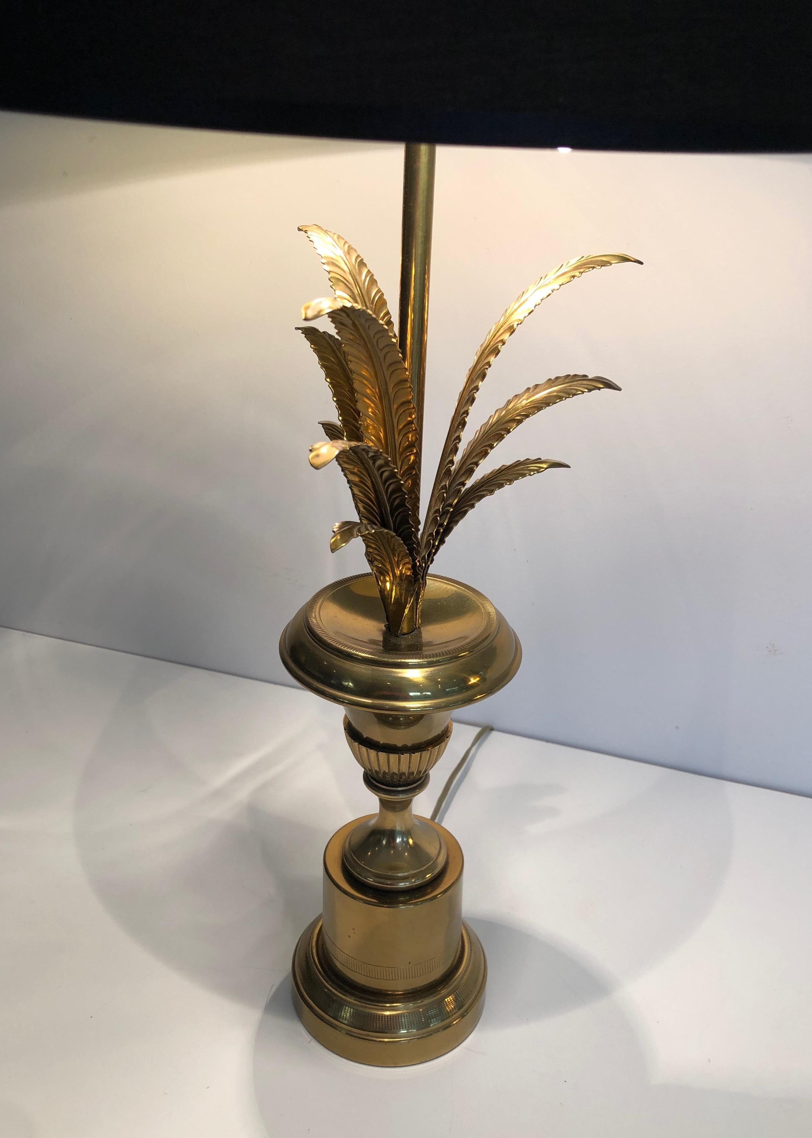 Palm Tree Neoclassical Style Brass Table Lamp in the Style of Maison Charles For Sale 3