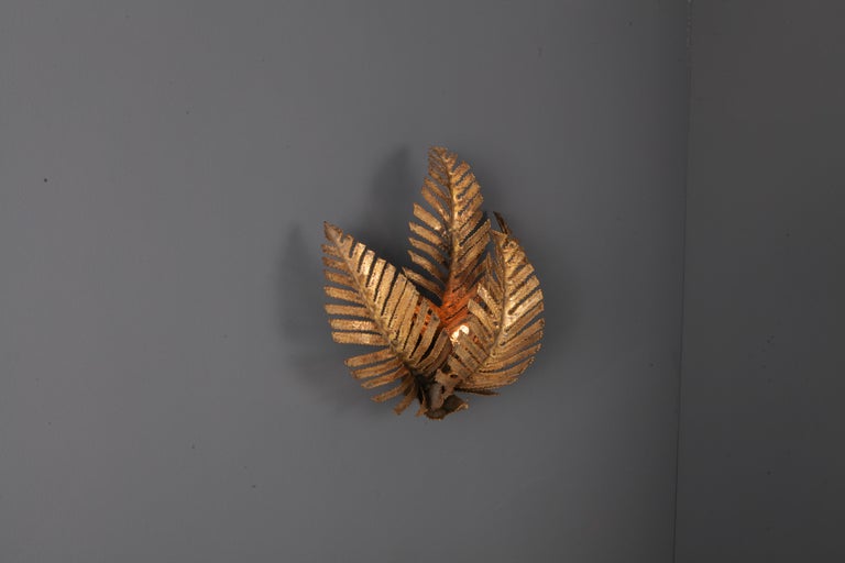 Hollywood Regency Palm Tree Sconce Handmade in Brass by Maison Jansen, 1970s For Sale