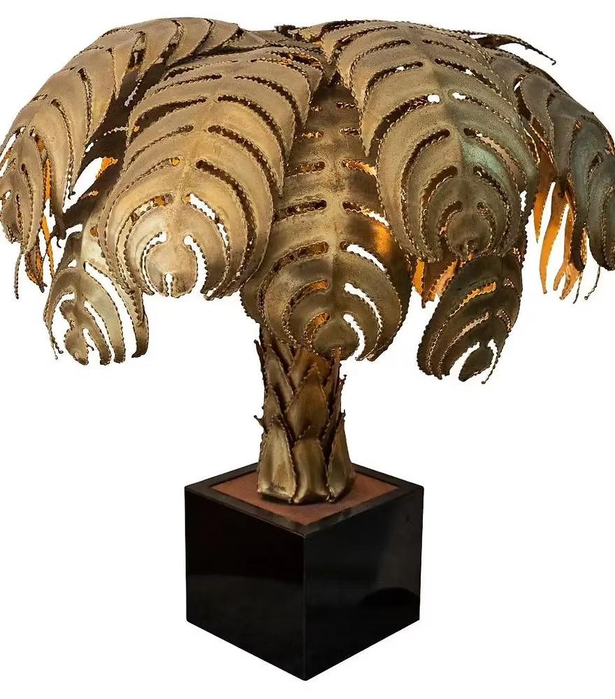 Lampe de table Palmier de Christian Techoueyres pour Maison Jansen, en laiton patiné.
1970s.