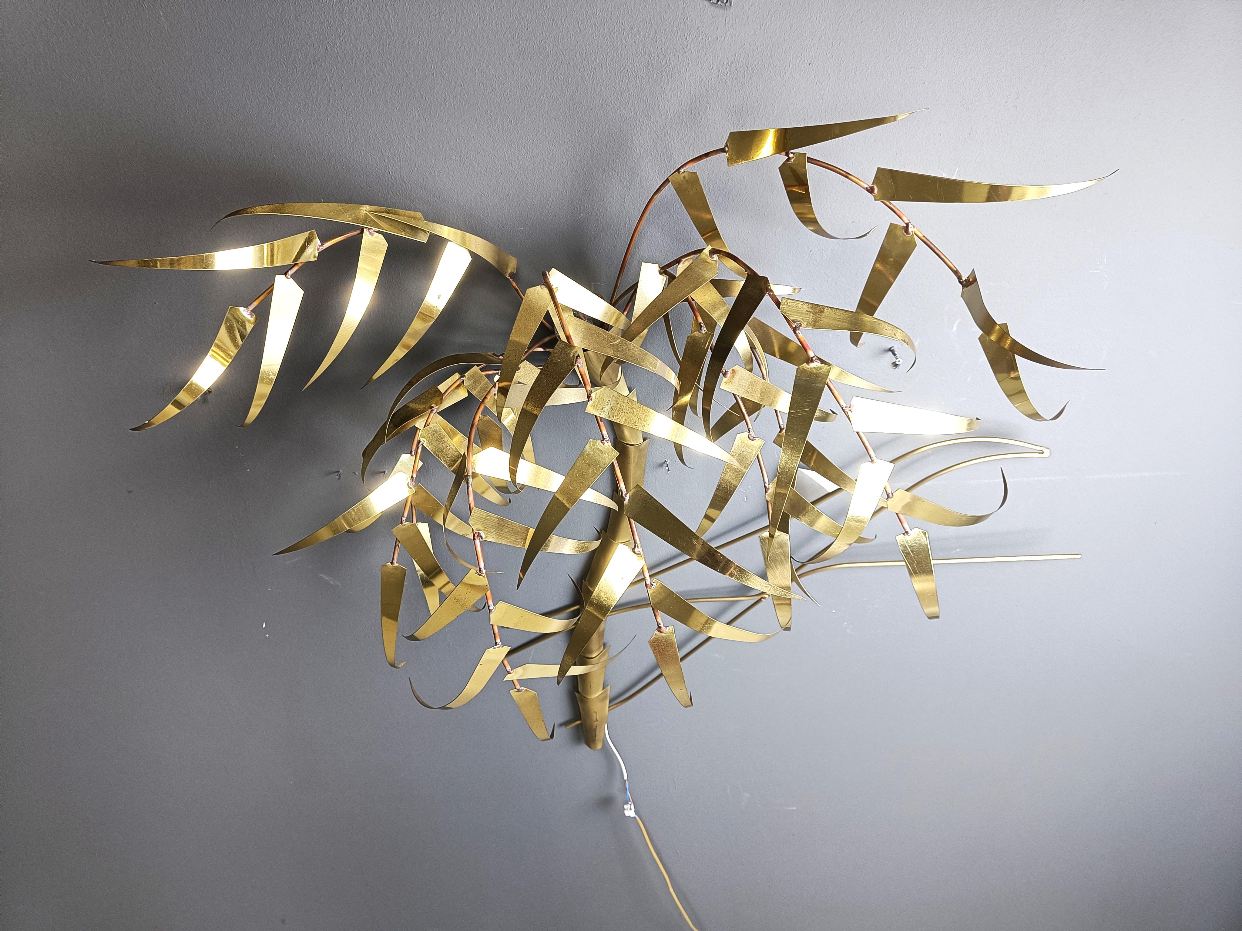 Brass Palm tree wall light by Daniel D'Haeseleer, 1970s For Sale