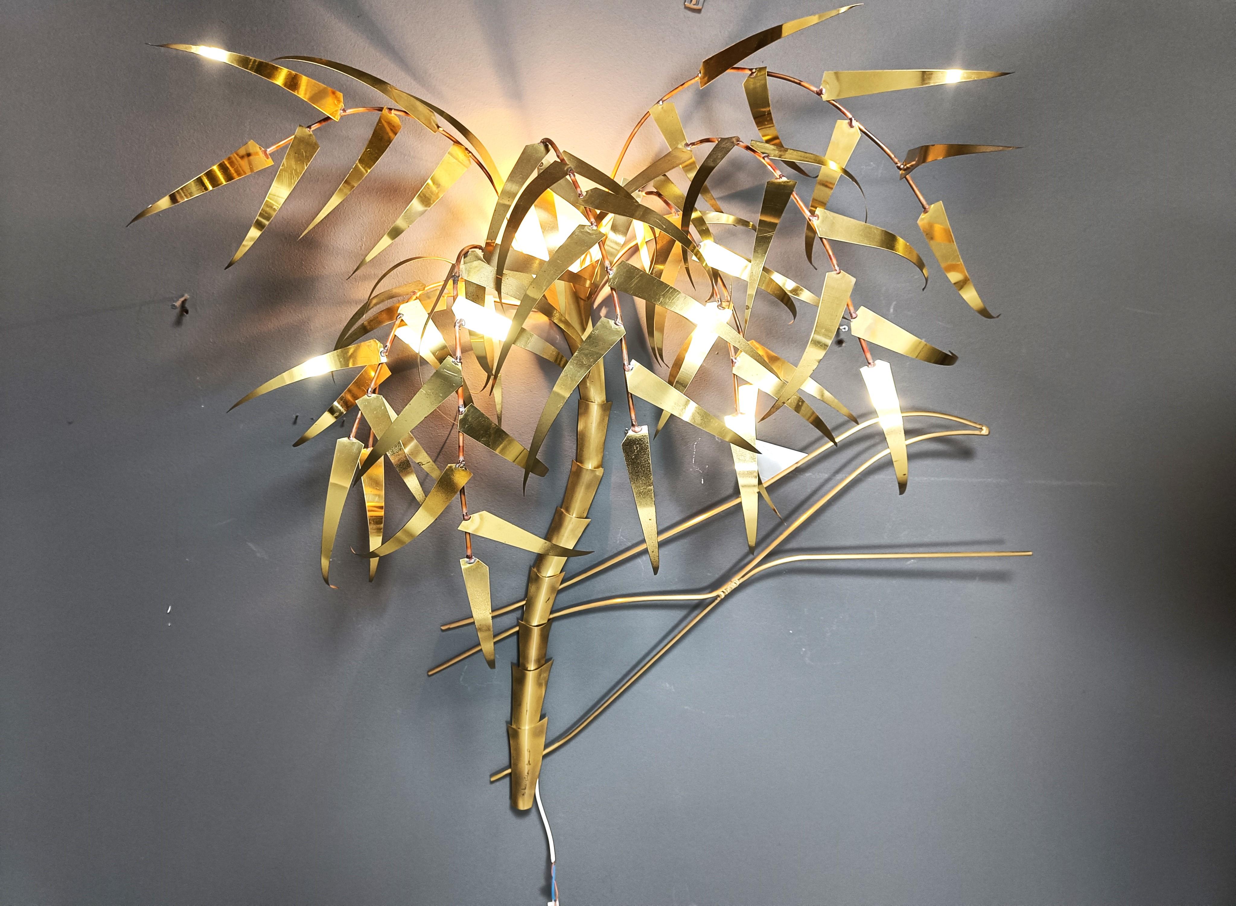 Palm tree wall light by Daniel D'Haeseleer, 1970s For Sale 2