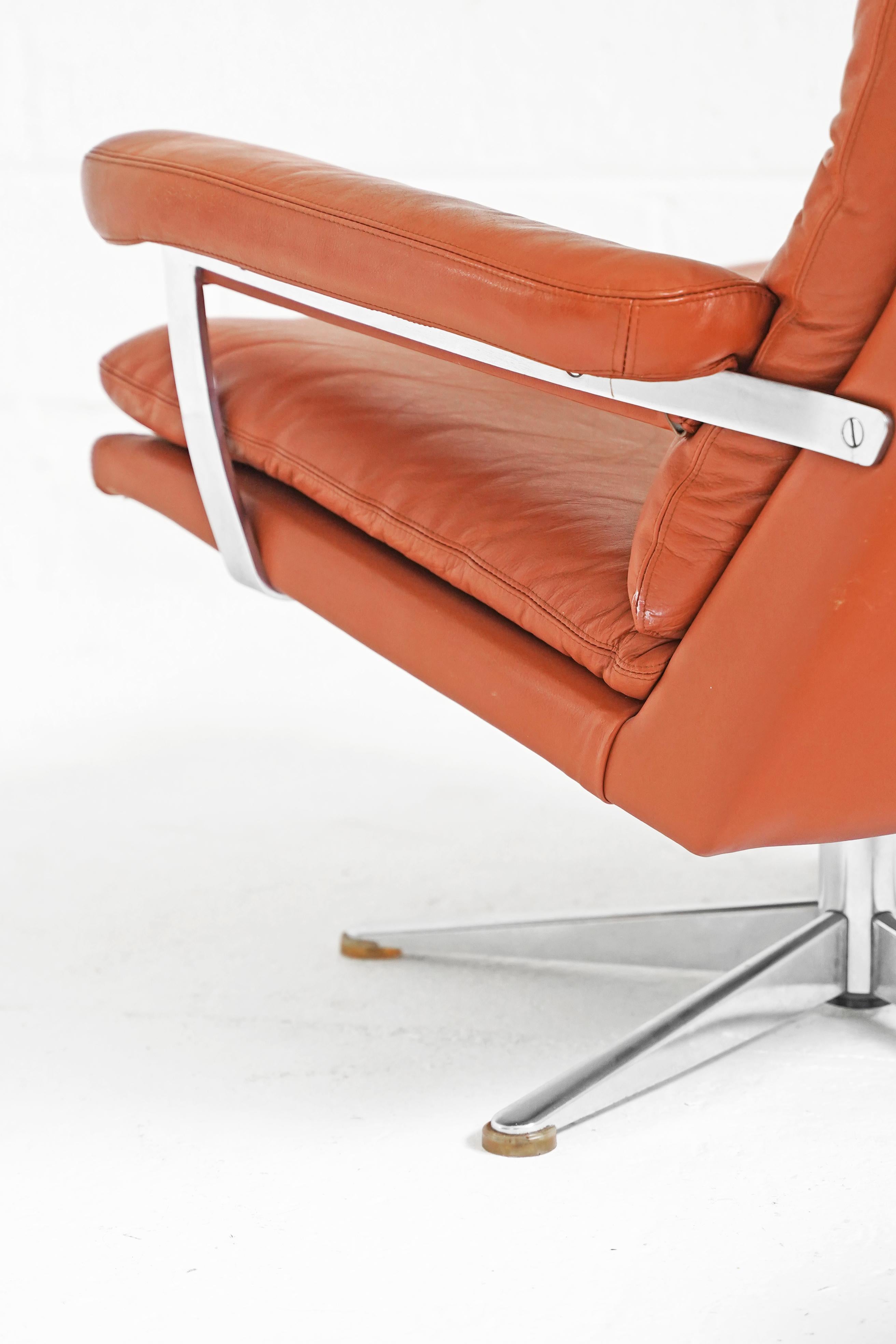 Palma Lounge Chair in Original Leather by Werner Langenfeld for ESA 2