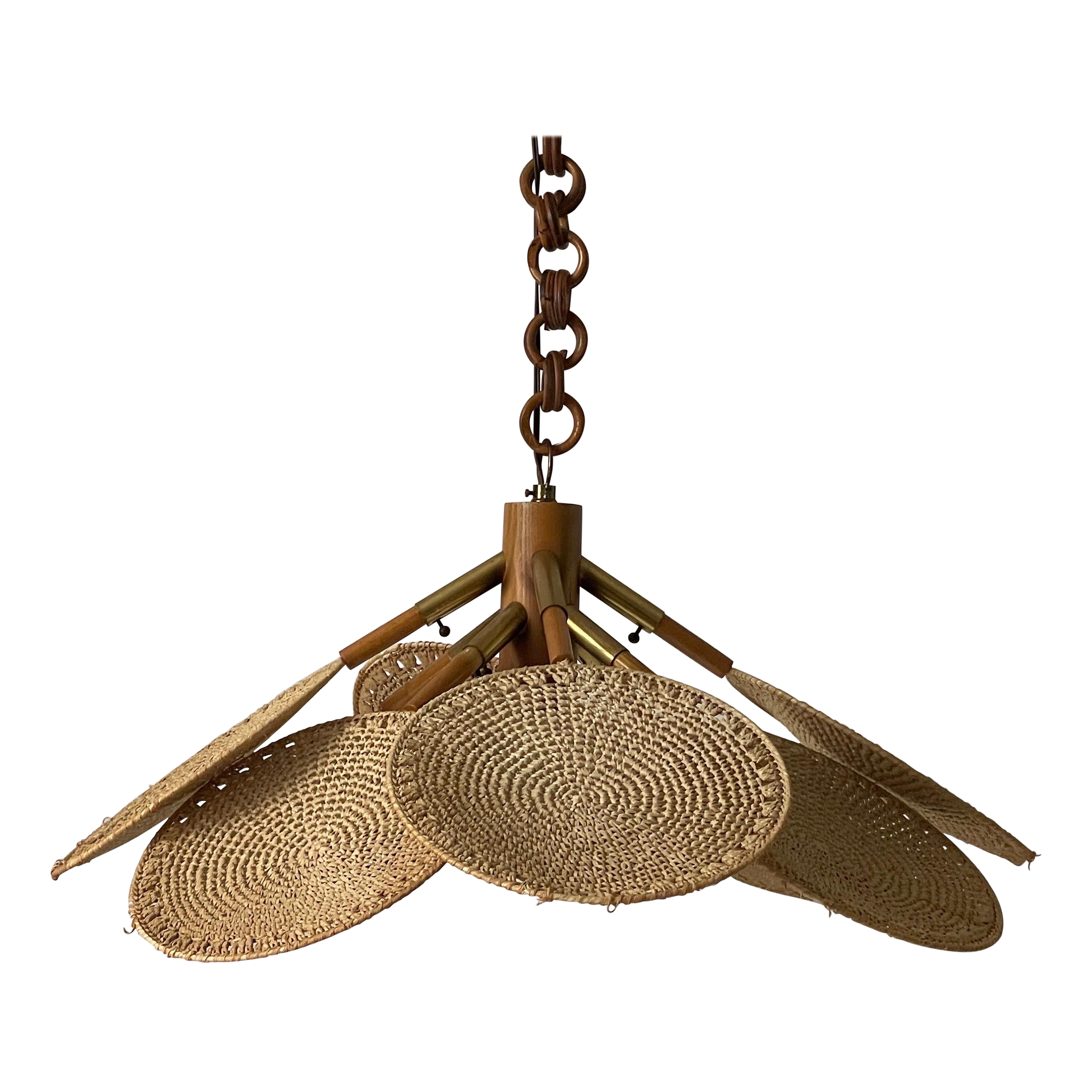 Lámpara colgante de mimbre con diseño de hojas palmeadas, años 60, Italia