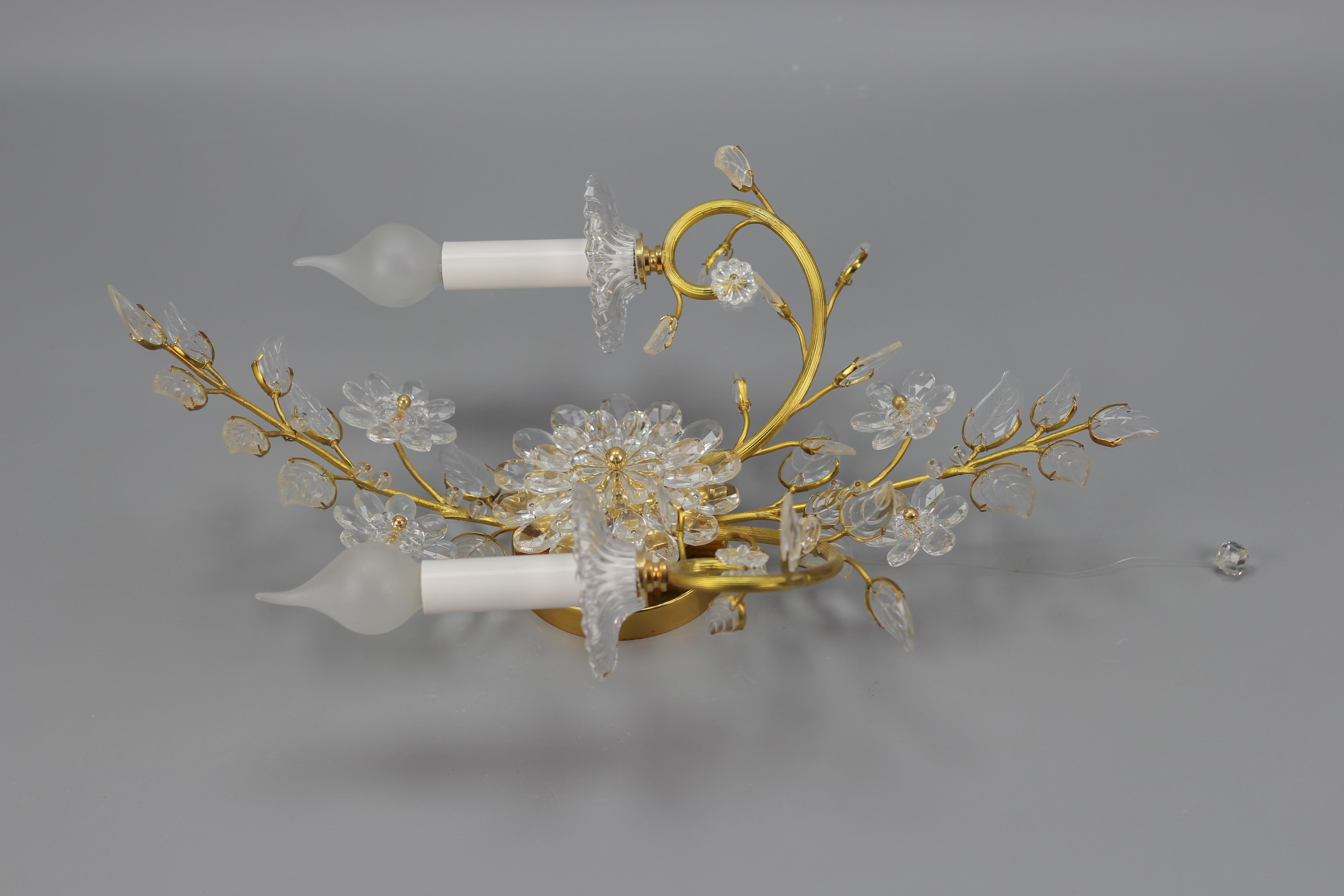 Palme & Walter Crystal and Brass Floral Wall Sconce by Palwa, Germany, 1960s For Sale 1