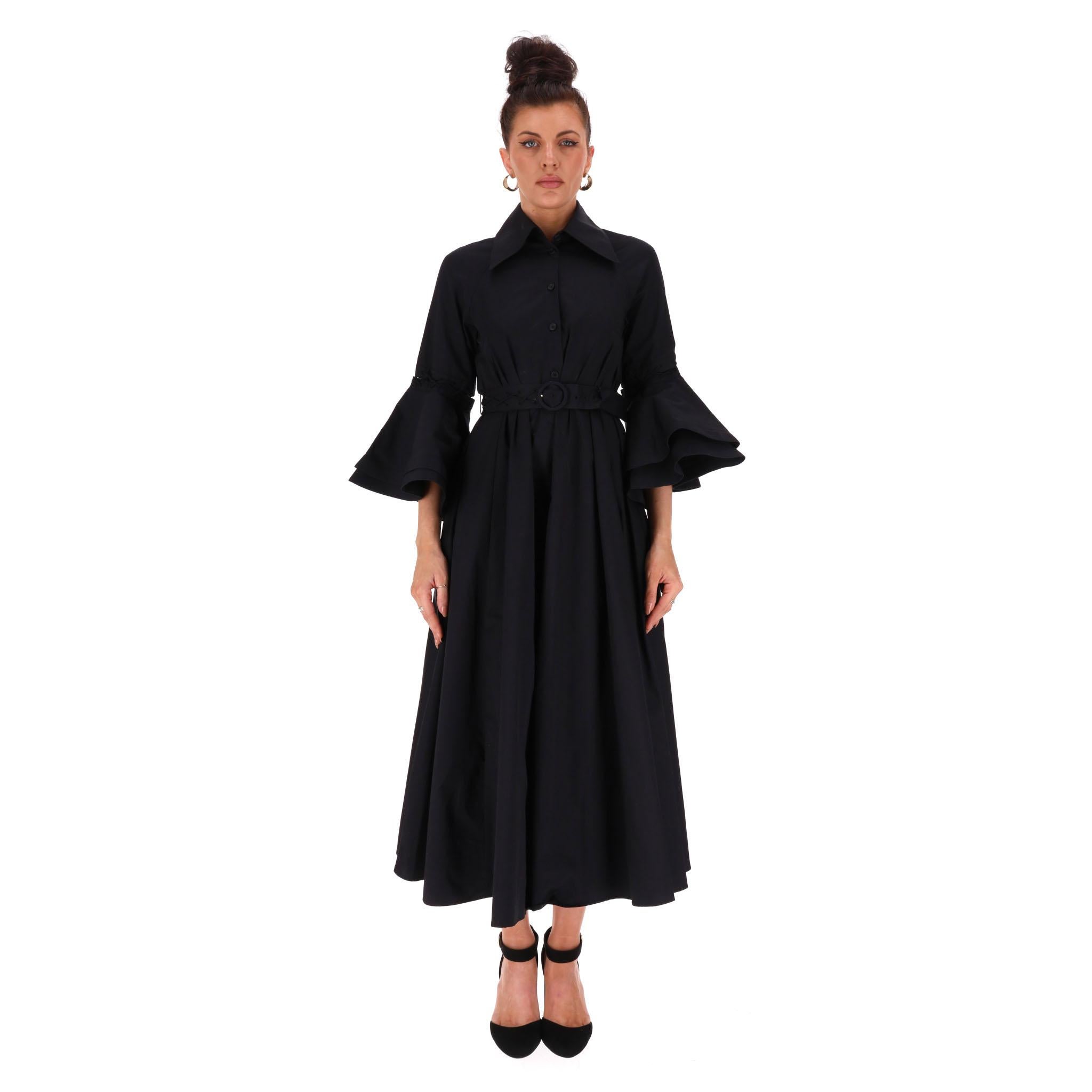 Brand New - Palmer//Harding Lace-Up Detail Belted Cotton Shirt Dress

Black 'Hope' dress fully crafted from cotton twill and designed with raglan sleeves detailed with cut-out lace-up inserts.

Featuring belted waist also embellished with the tie-up