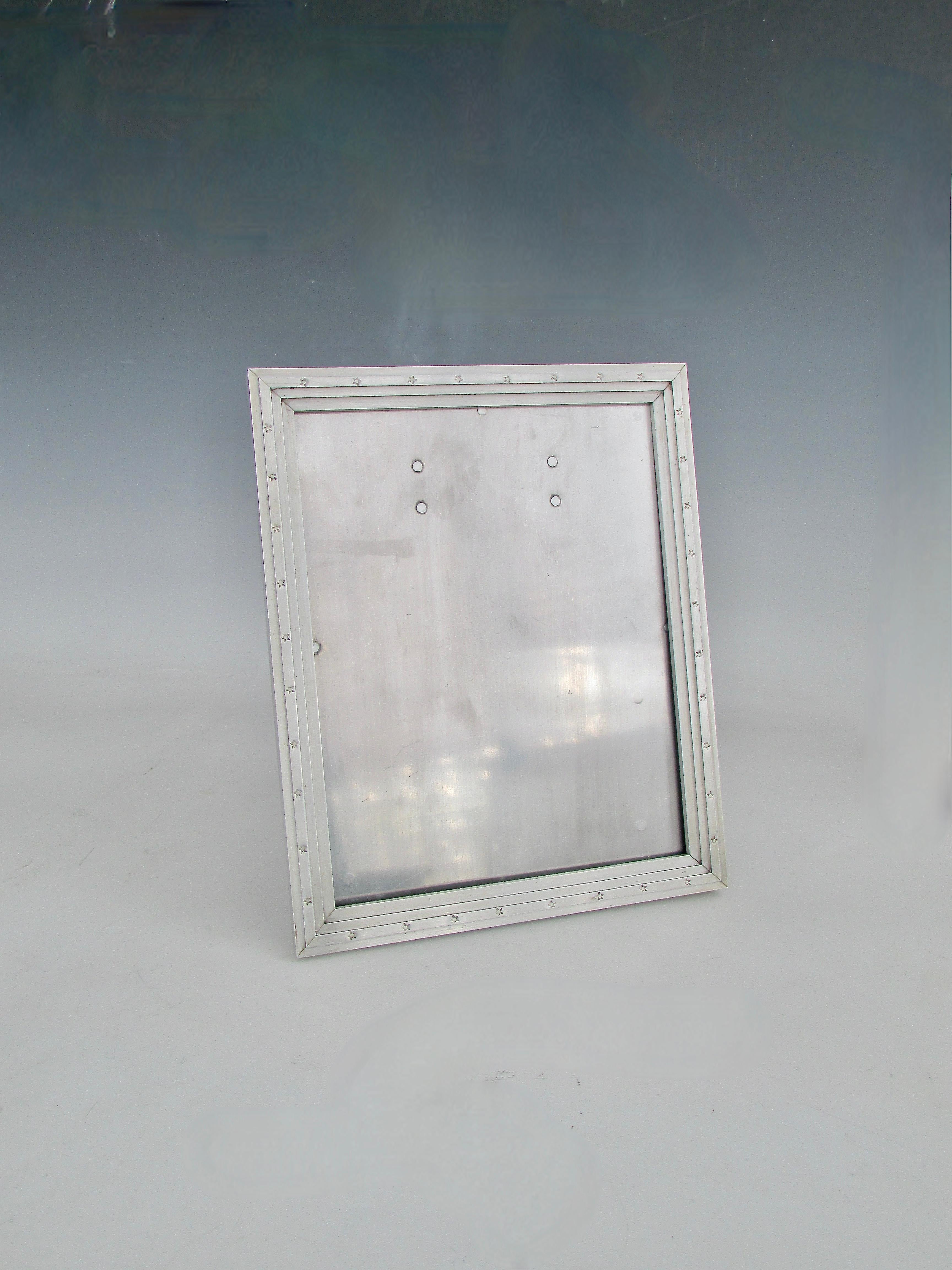 Palmer Smith Art Deco Era Machine Age 8 x 10 Desk Top Cornice in Alluminio in vendita 1