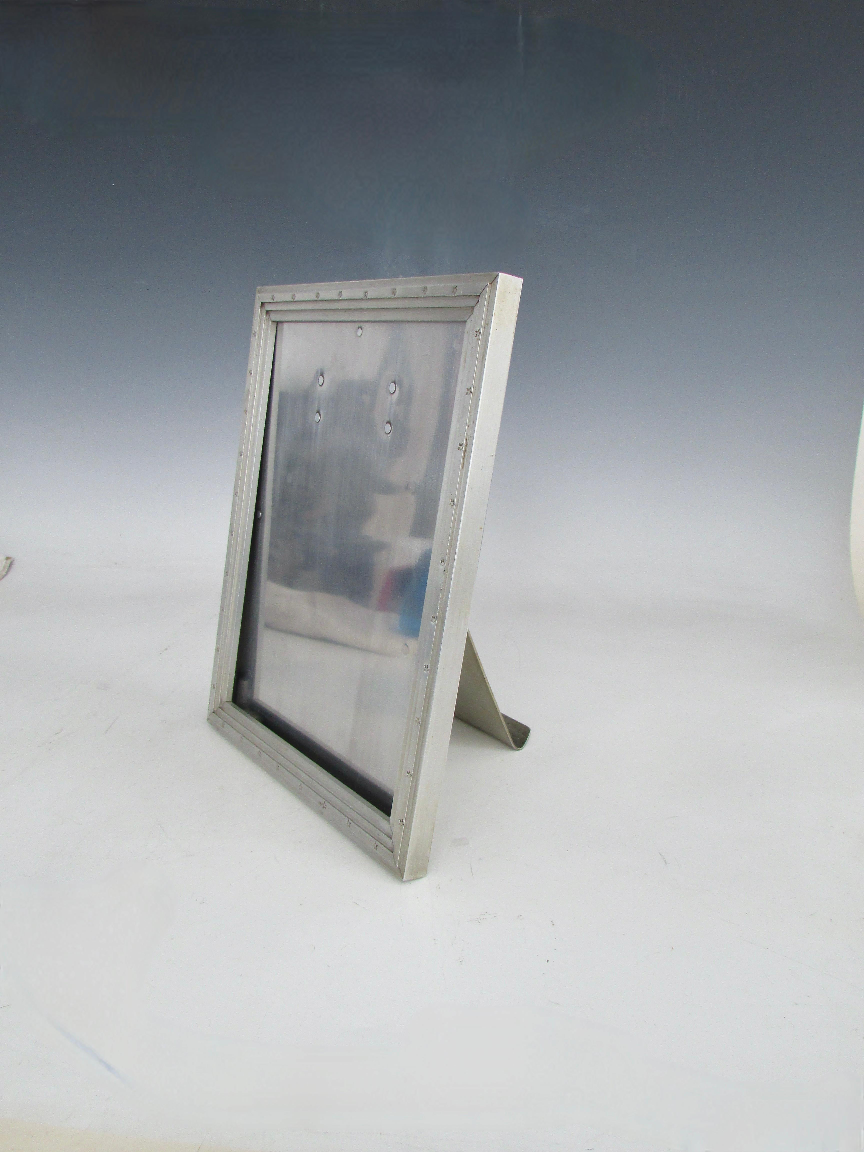 Palmer Smith Art Deco Era Machine Age 8 x 10 Desk Top Cornice in Alluminio in vendita 2