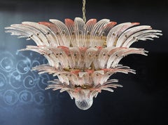 Palmette Ceiling Light - four levels, 163 pink and trasparent glasses