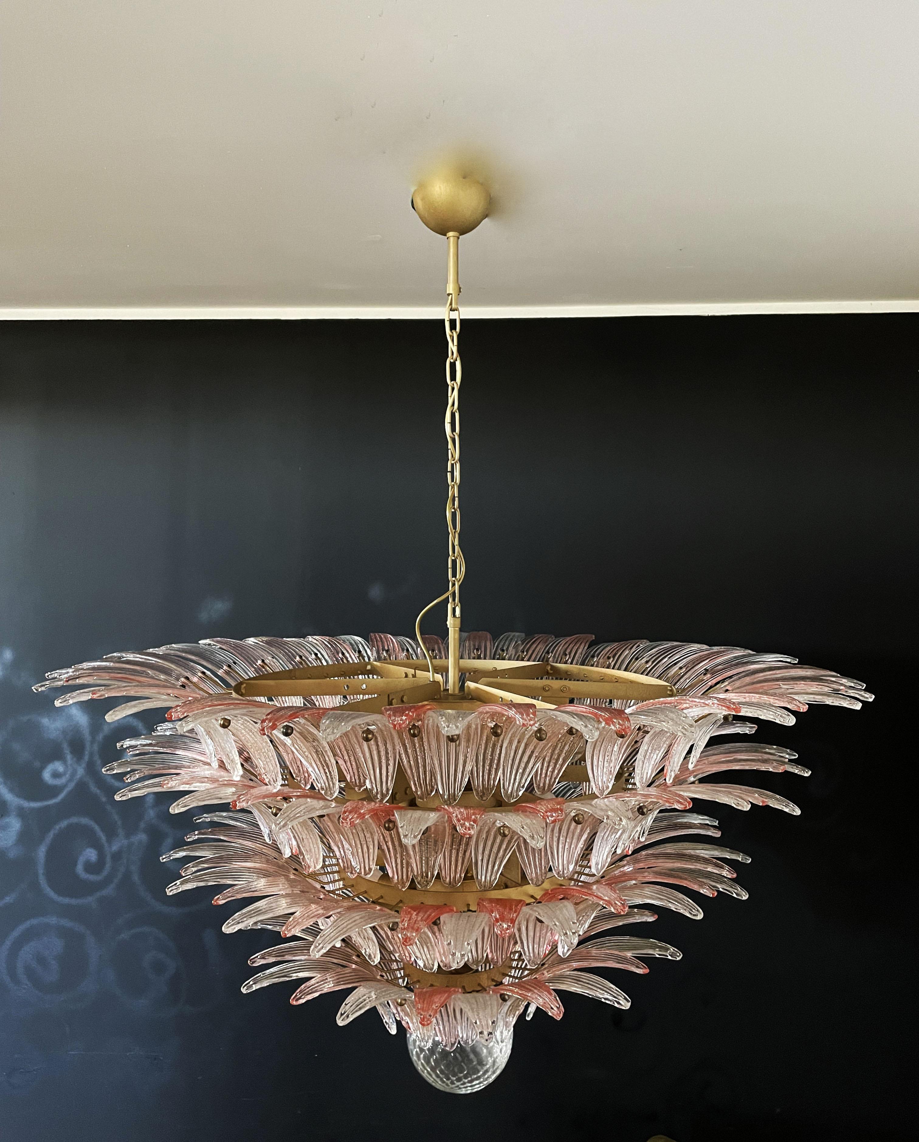Mid-Century Modern Palmette Ceiling Light - four levels, 163 pink and trasparent glasses For Sale