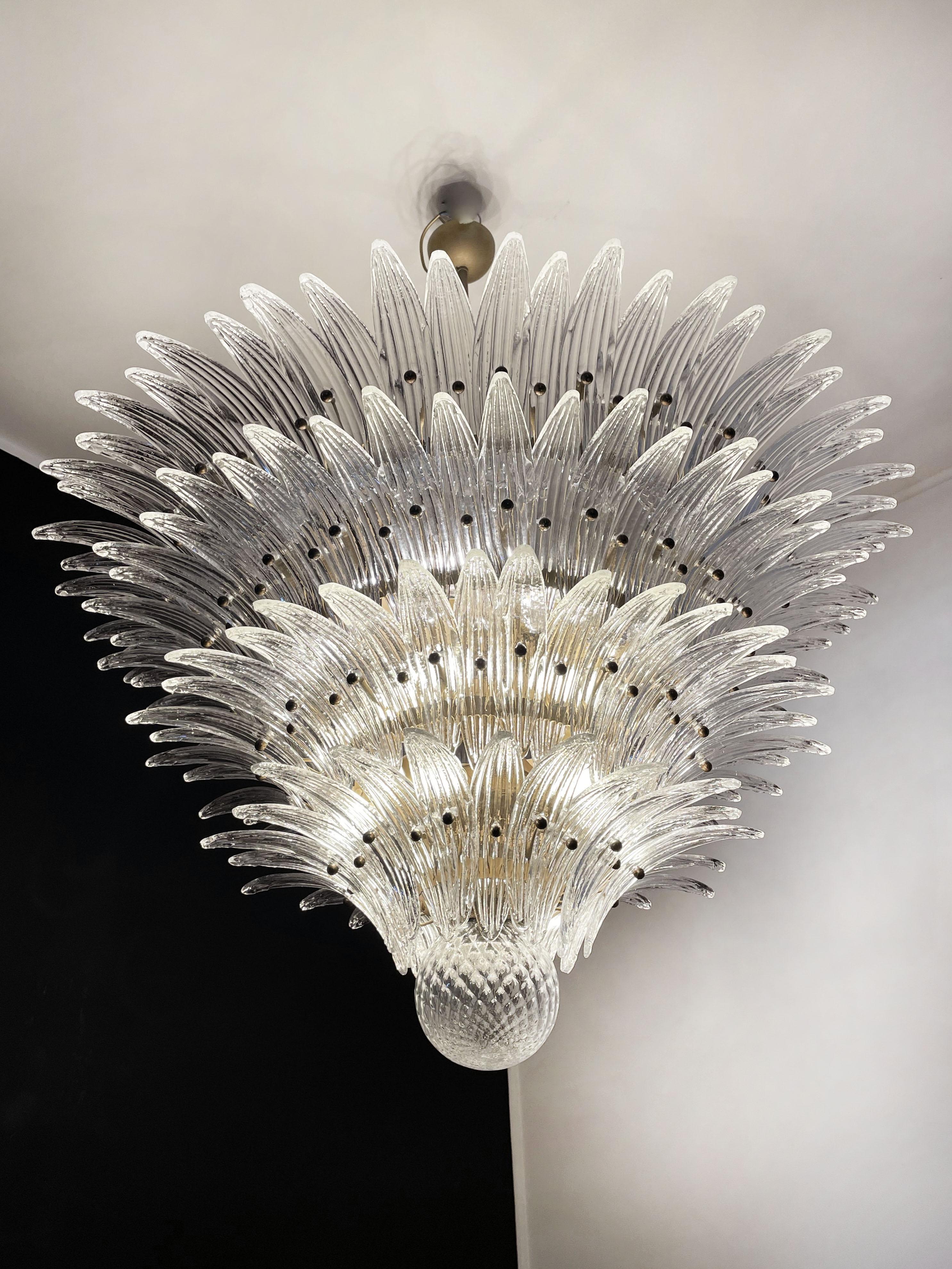 Plafonnier Palmette - quatre niveaux, 163 verres transparents en vente 8