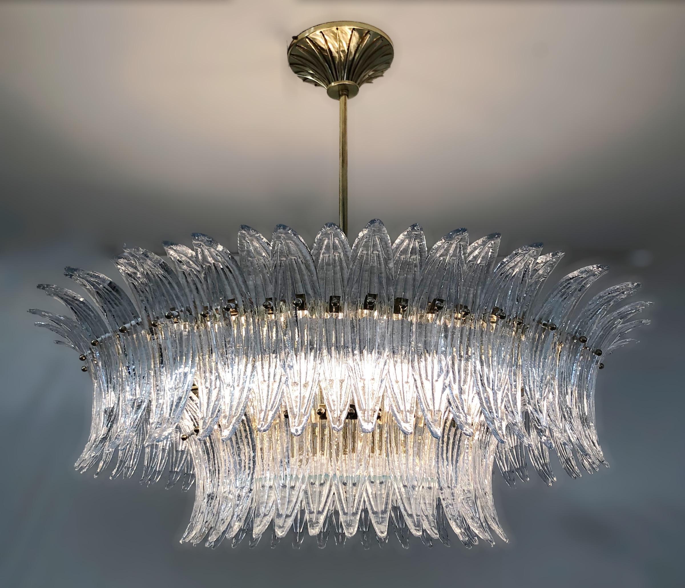 Palmette Chandelier by Fabio Ltd In New Condition For Sale In Los Angeles, CA