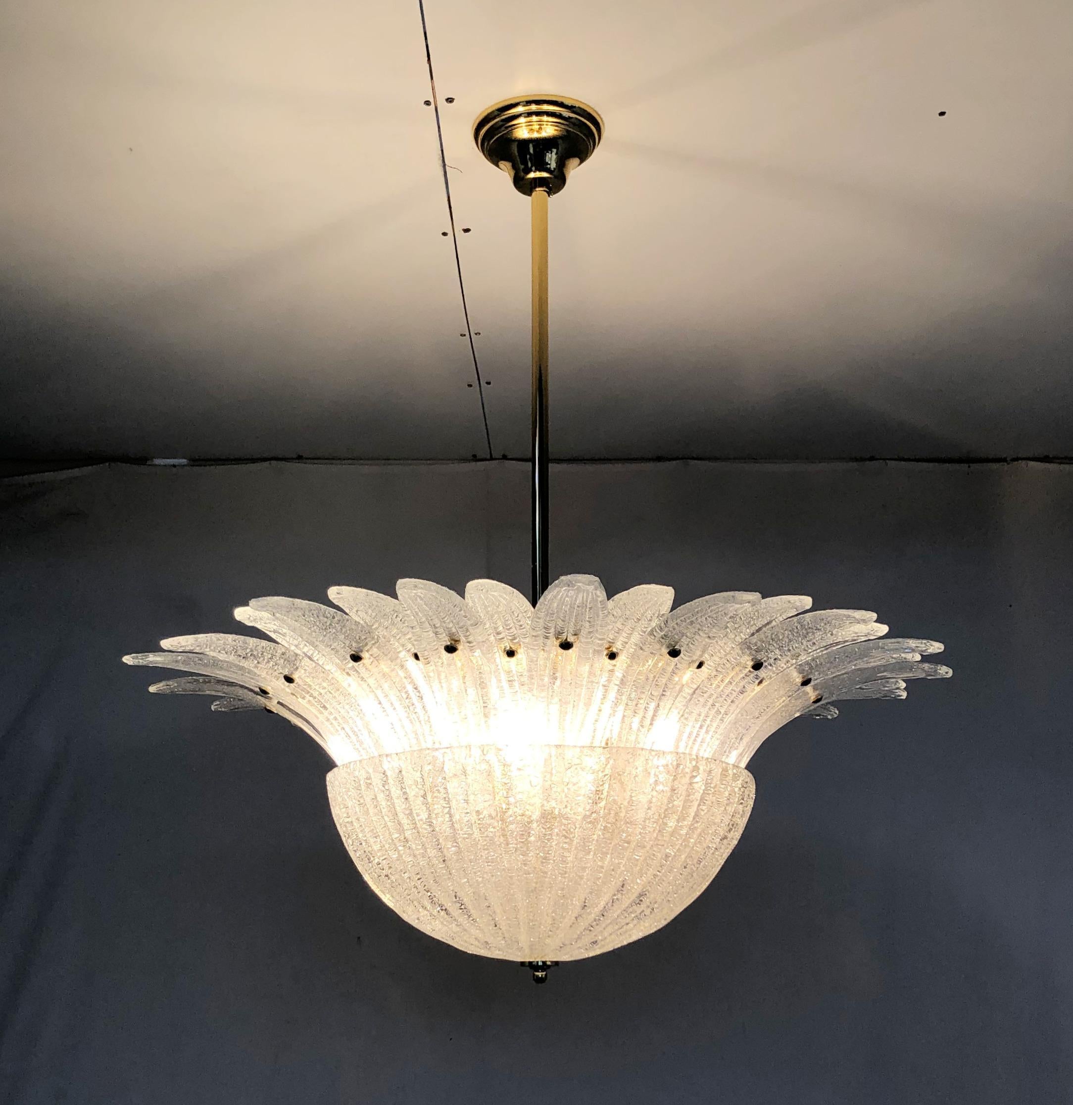 XXI secolo e contemporaneo Lampadario Palmette di Fabio Ltd in vendita