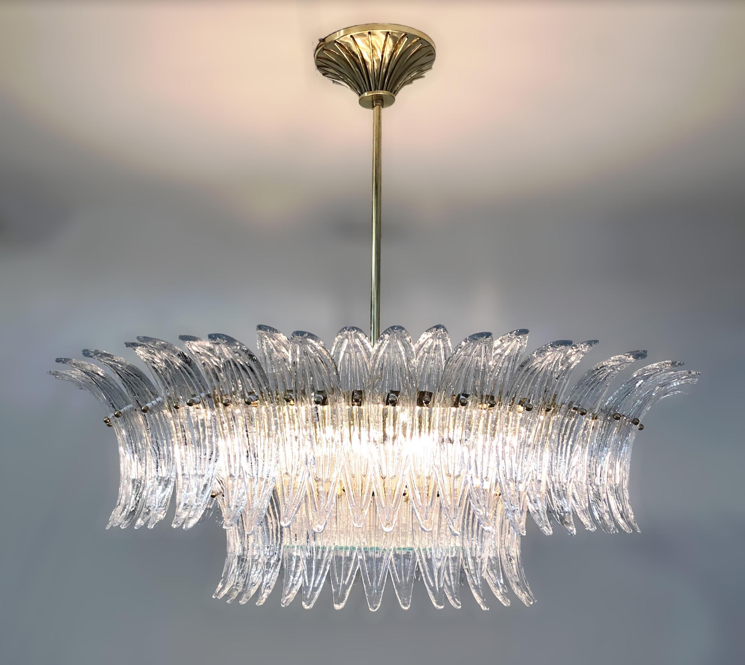 XXI secolo e contemporaneo Lampadario Palmette di Fabio Ltd in vendita