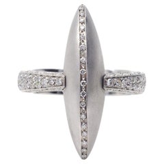 Palmiero Diamond 18-Kt White Gold Ring