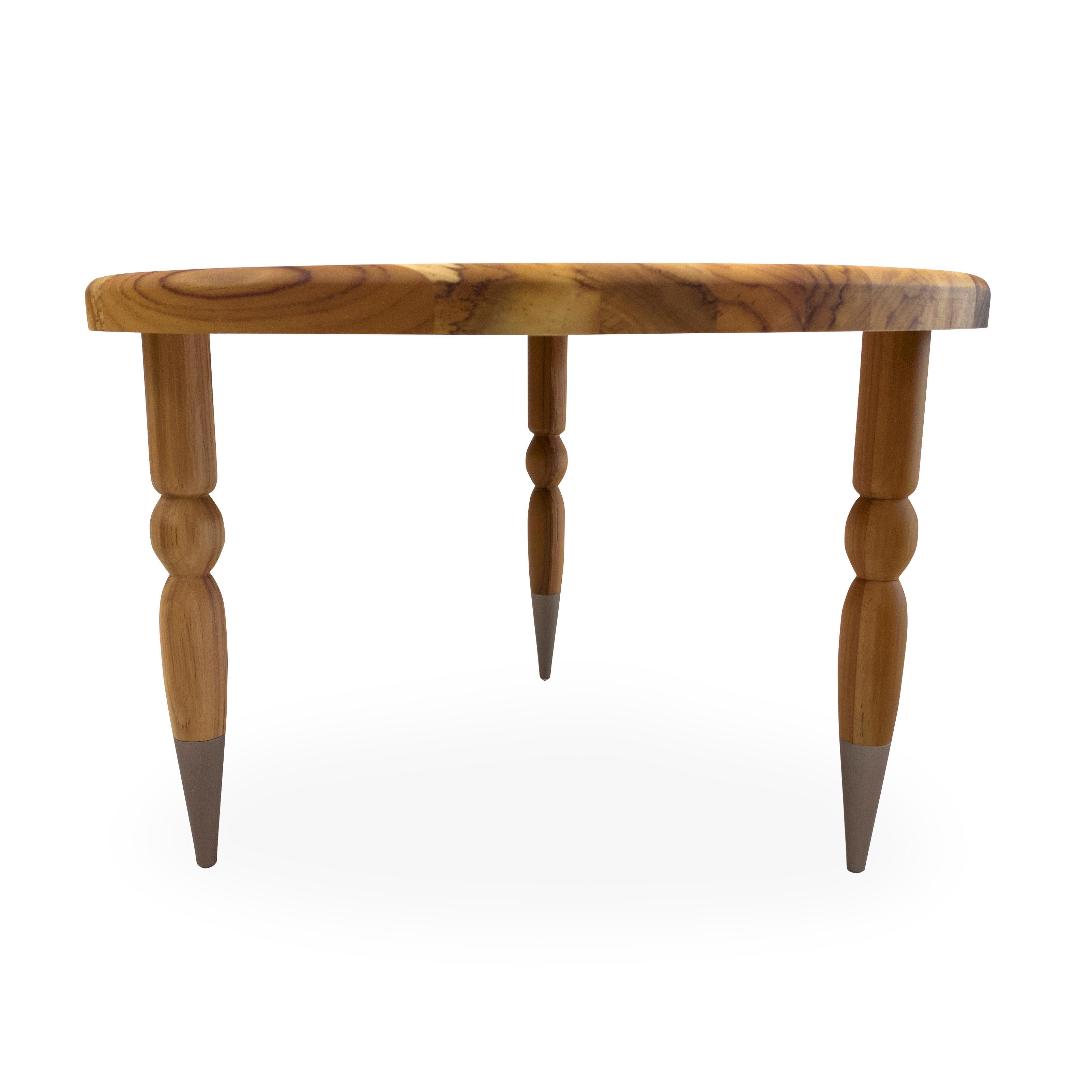 Palo Side Table in Teak Wood with Chocolate Turned Spindle Legs, Set of 3 For Sale 2