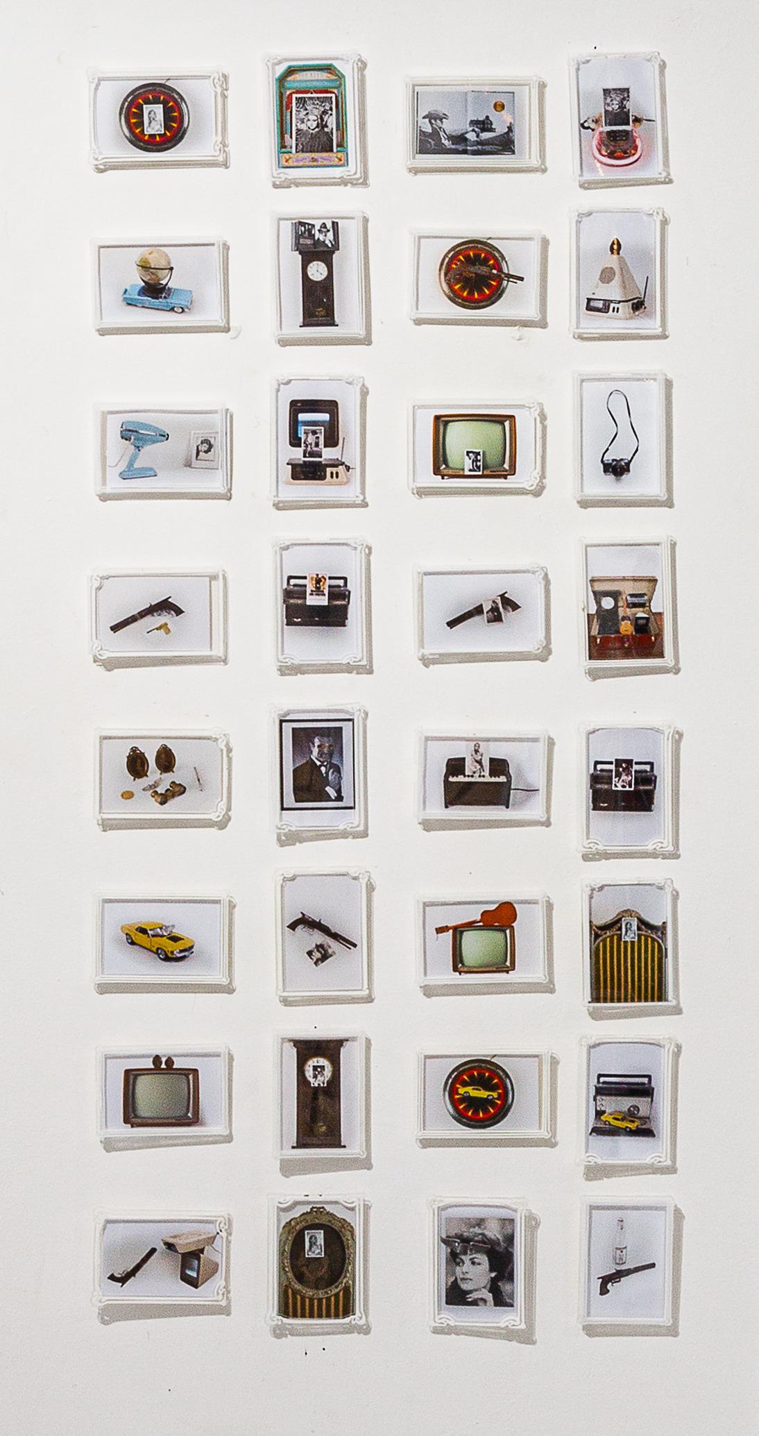 Installation de Castelloland - Contemporain Photograph par Paloma Castello
