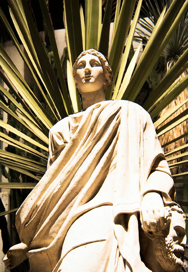 Paloma Castello Color Photograph – Delirio Exótico #5. Digitale Collage. Farbfotografie in limitierter Auflage