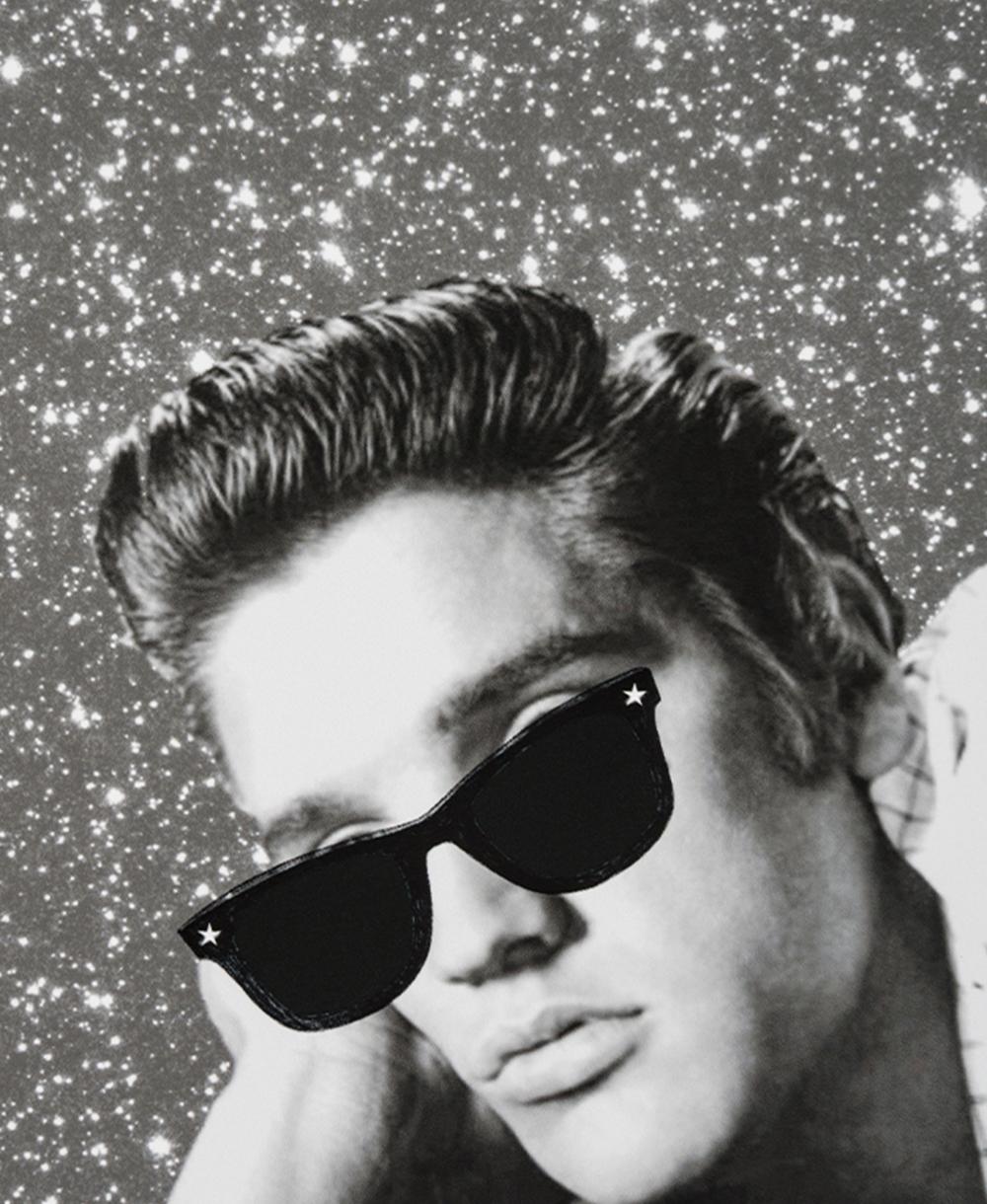 Elvis Presley, Stars. Porträt. Digitale Collage-Farbfotografie (Zeitgenössisch), Photograph, von Paloma Castello