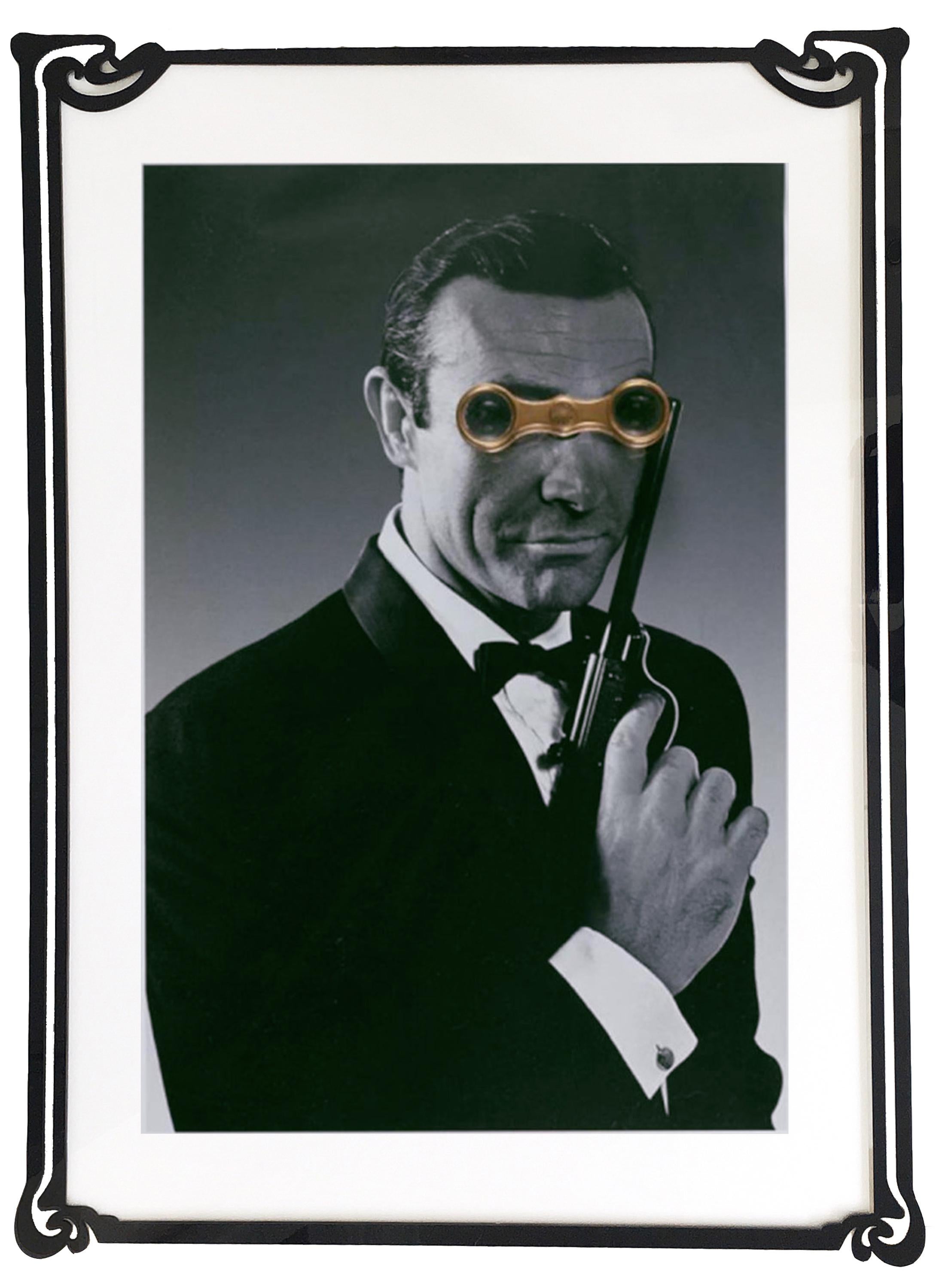  James Bond, Castelloland, einzigartiger handgeschnitzter Rahmen, B & W-Fotografie