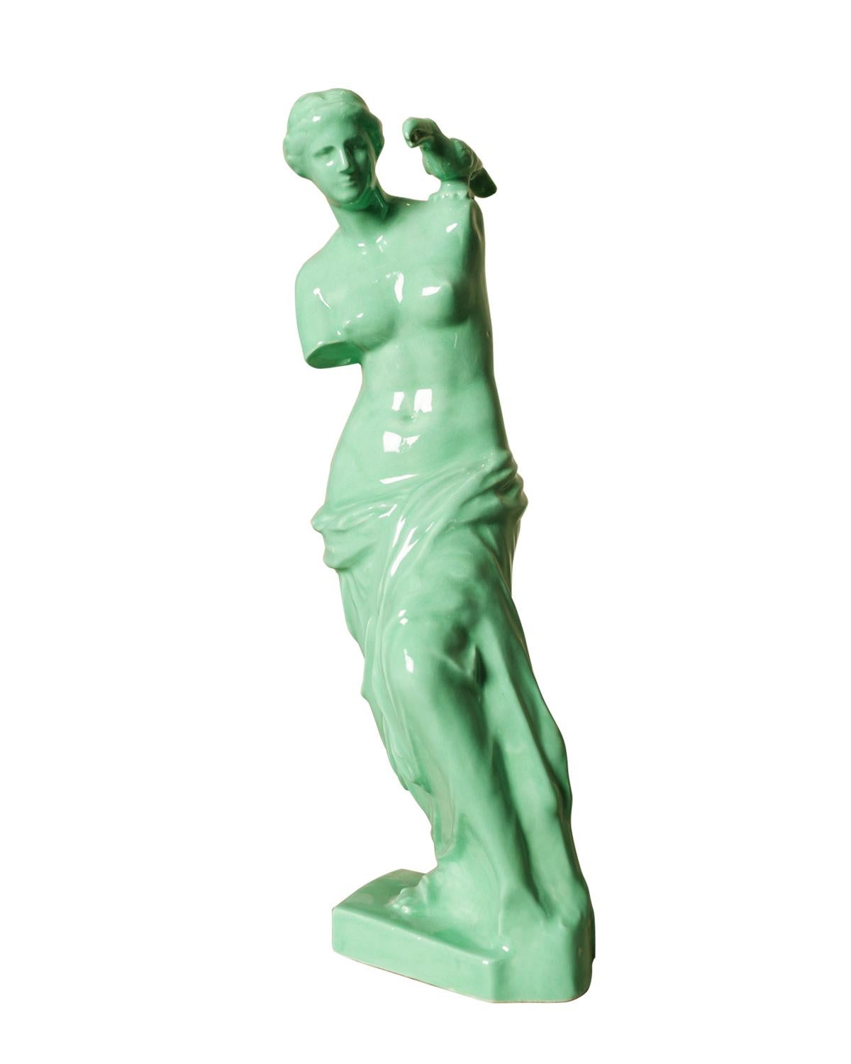 Tropical Venus. From Venus Nostalgia series - Sculpture by Paloma Castello