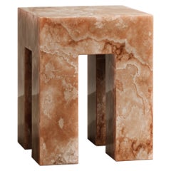 Paloma Editions Altar Gueridon Natürlicher Honig Onyx