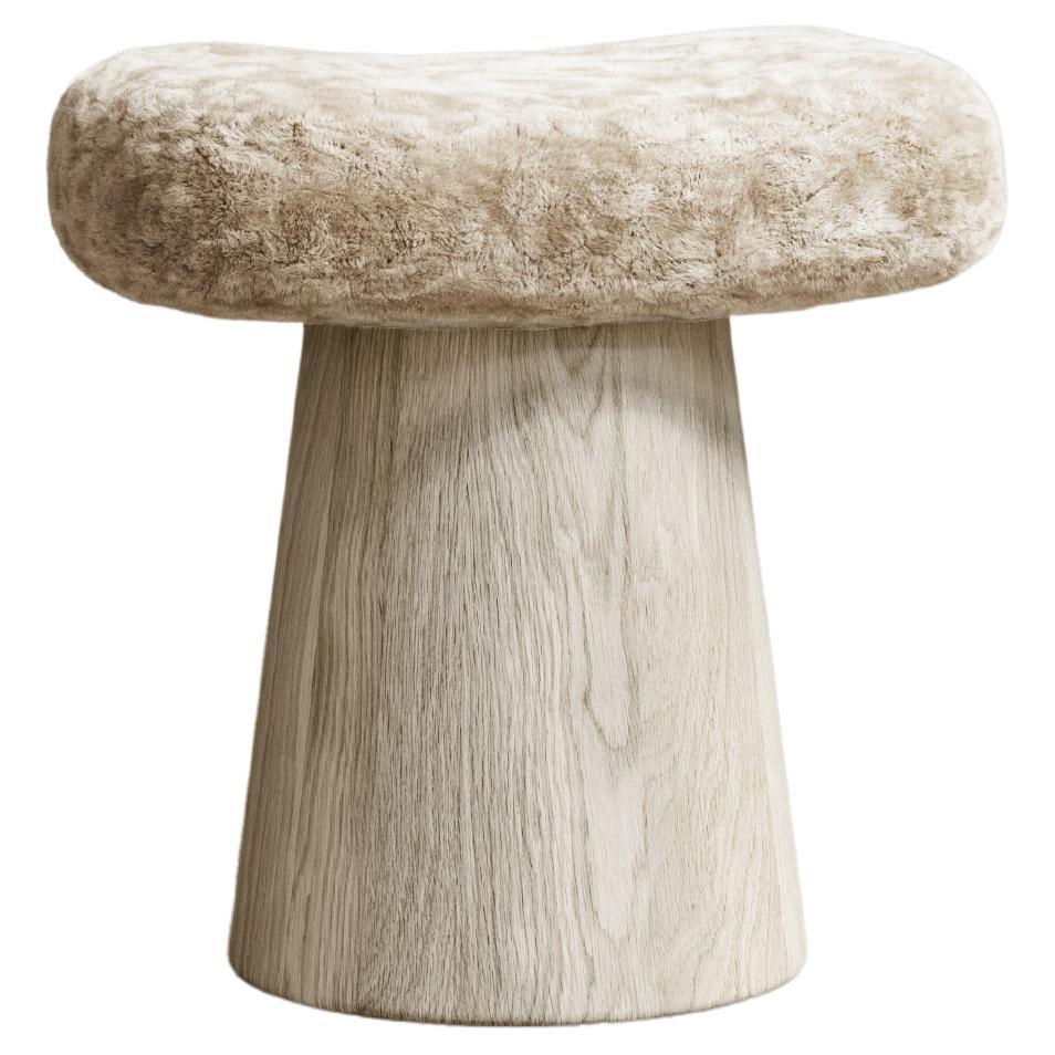 Sgabello Paloma Editions Artisan Nature Shearling rasato e French Oak