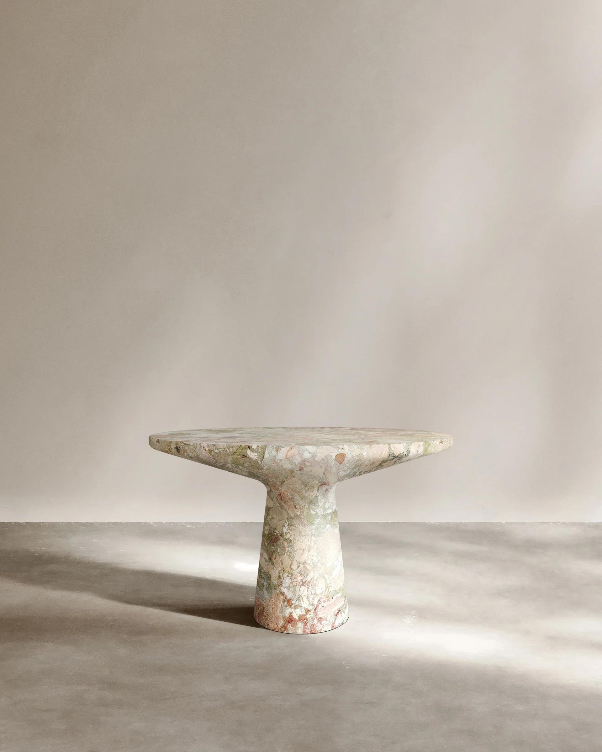 Paloma Editions Mesa Baja Jude I Mármol Verde Breccia en Nuevo estado para la venta en BONDI JUNCTION, AU