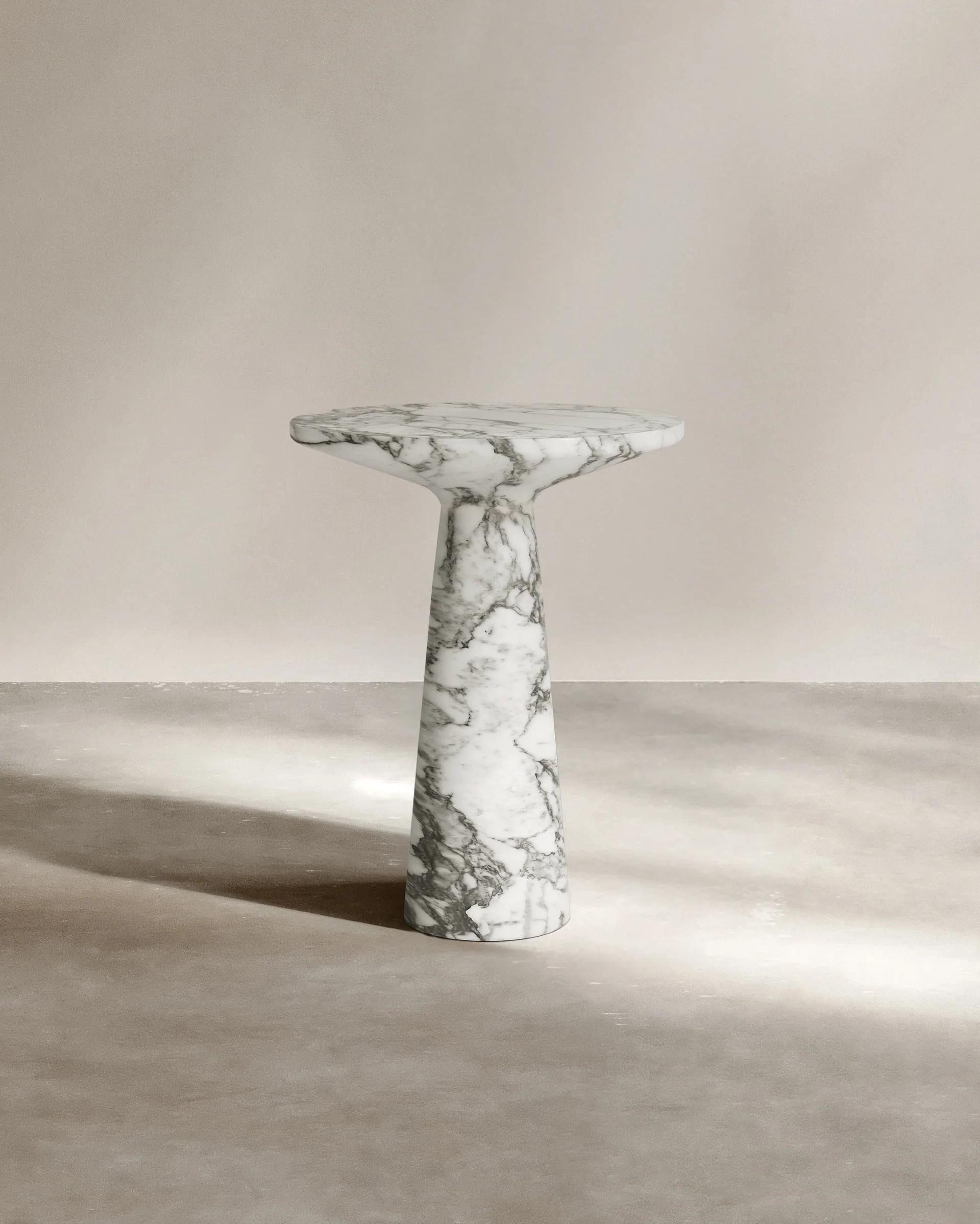 Paloma Editions Jude Sockel III Verde Breccia Marmor (Italienisch) im Angebot