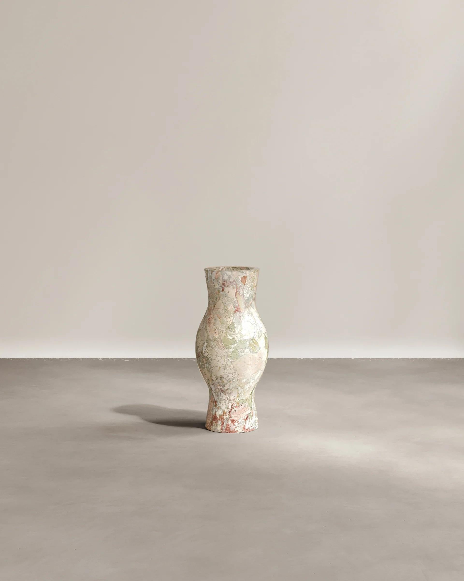Contemporary Paloma Editions Rain Vase Natural Honey Onyx For Sale