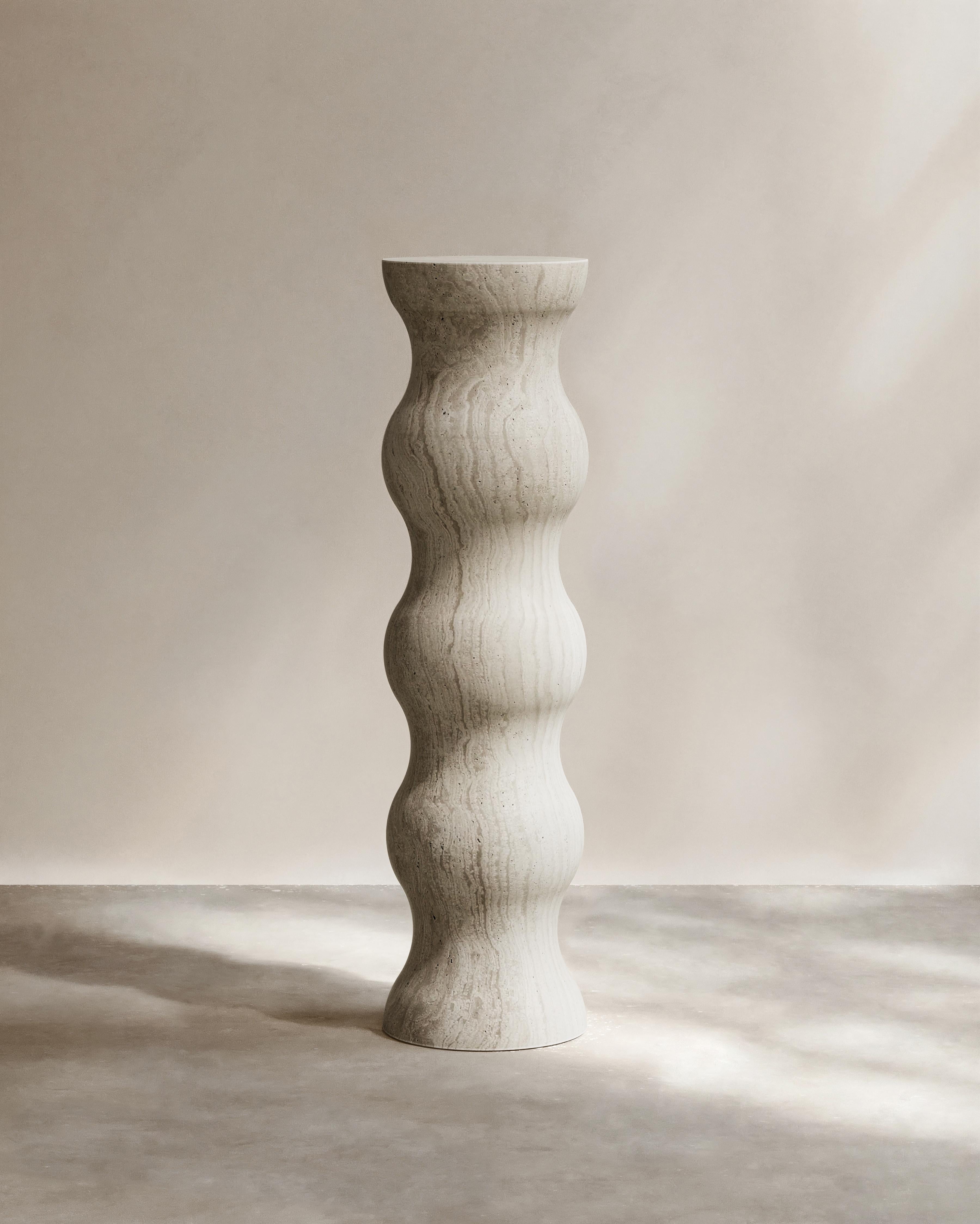 Paloma Editions Water Pedestal Navona Travertine Neuf - En vente à BONDI JUNCTION, AU