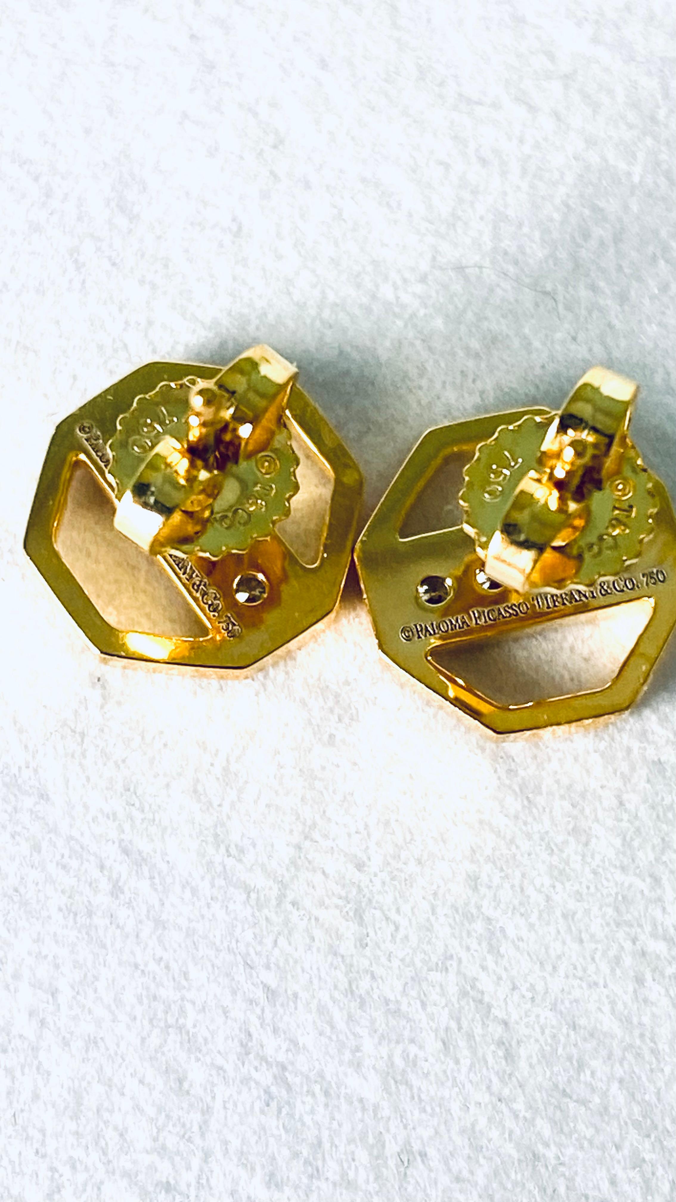 Vintage Tiffany 18 Karat Gold Diamonds 0.40 Inch Wide Earrings By Paloma Picasso In Good Condition In New York, NY