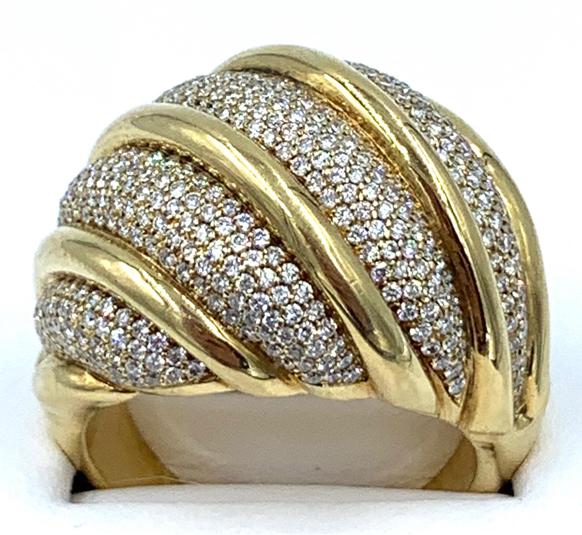 Taille ronde Bague Paloma Picasso pour Tiffany & Co. en or 18 carats et diamants en vente
