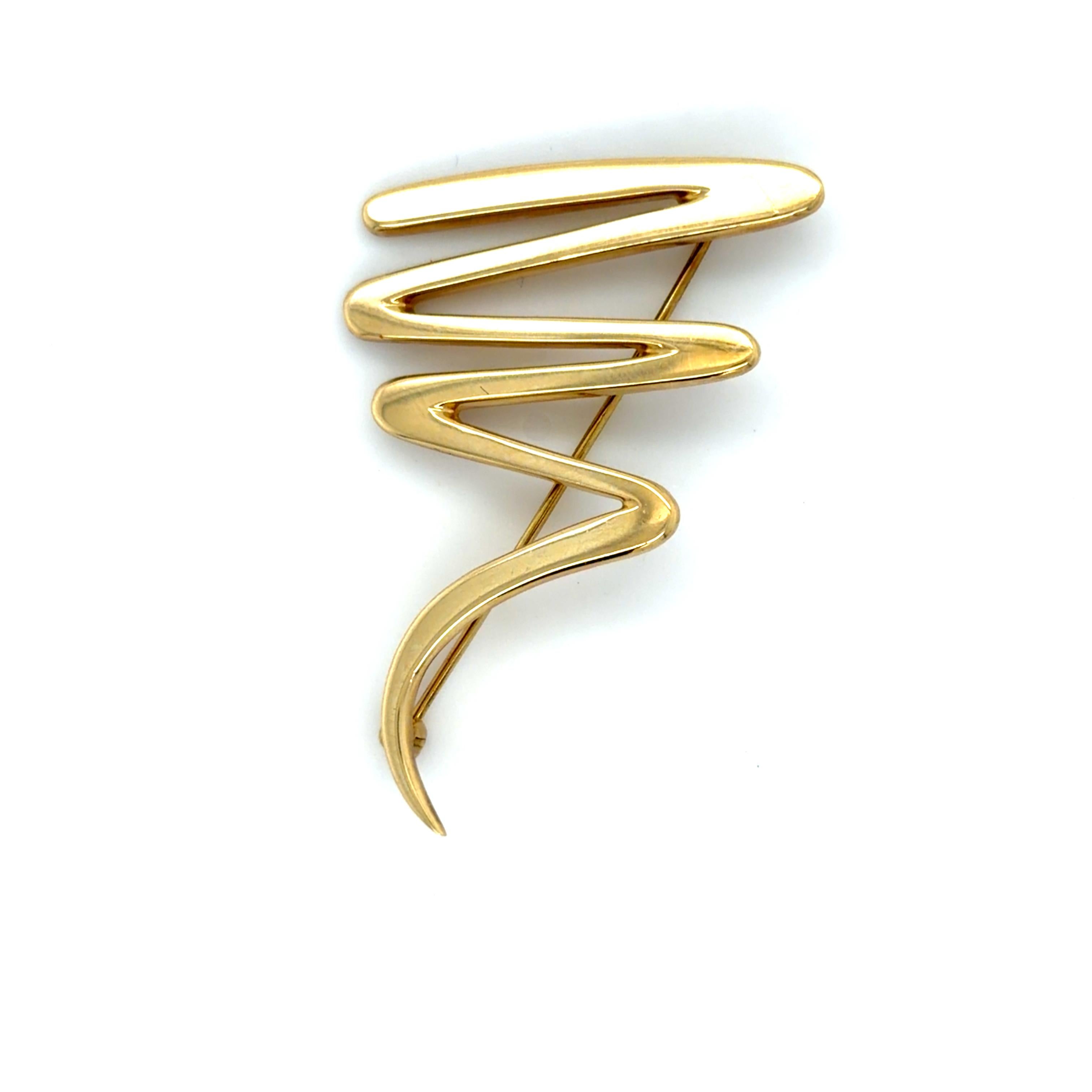 Contemporaneo Paloma Picasso for Tiffany & Co. Spilla Zig Zag in oro giallo 18K in vendita