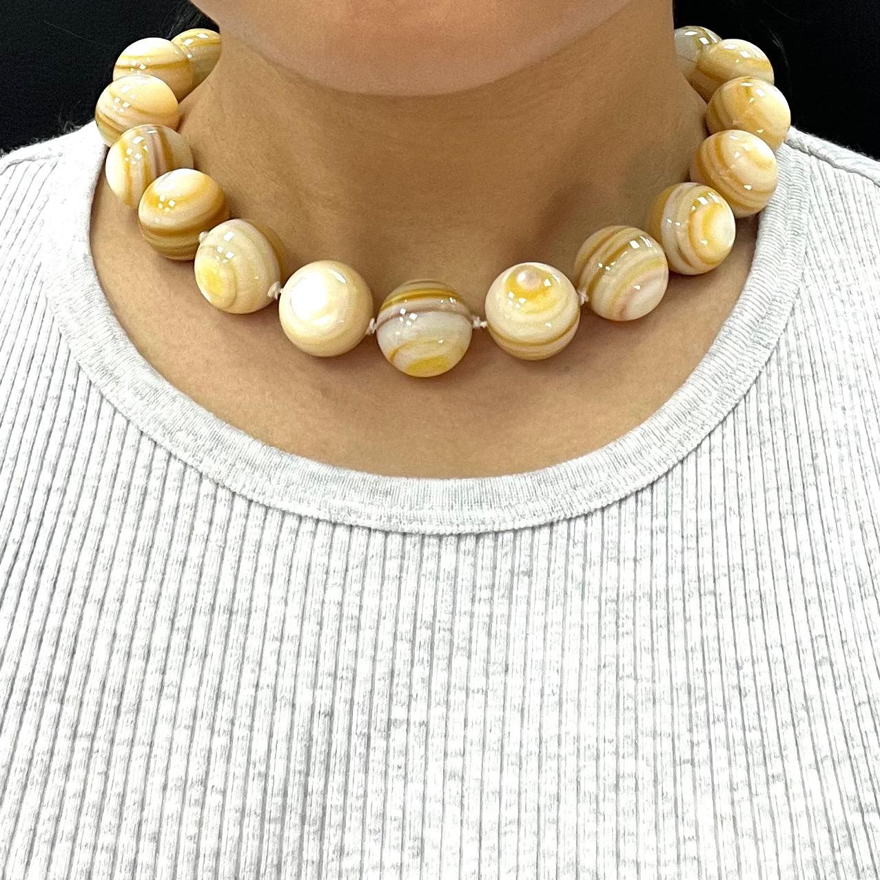 Paloma Picasso for Tiffany & Co. Agate Bead Necklace For Sale 1