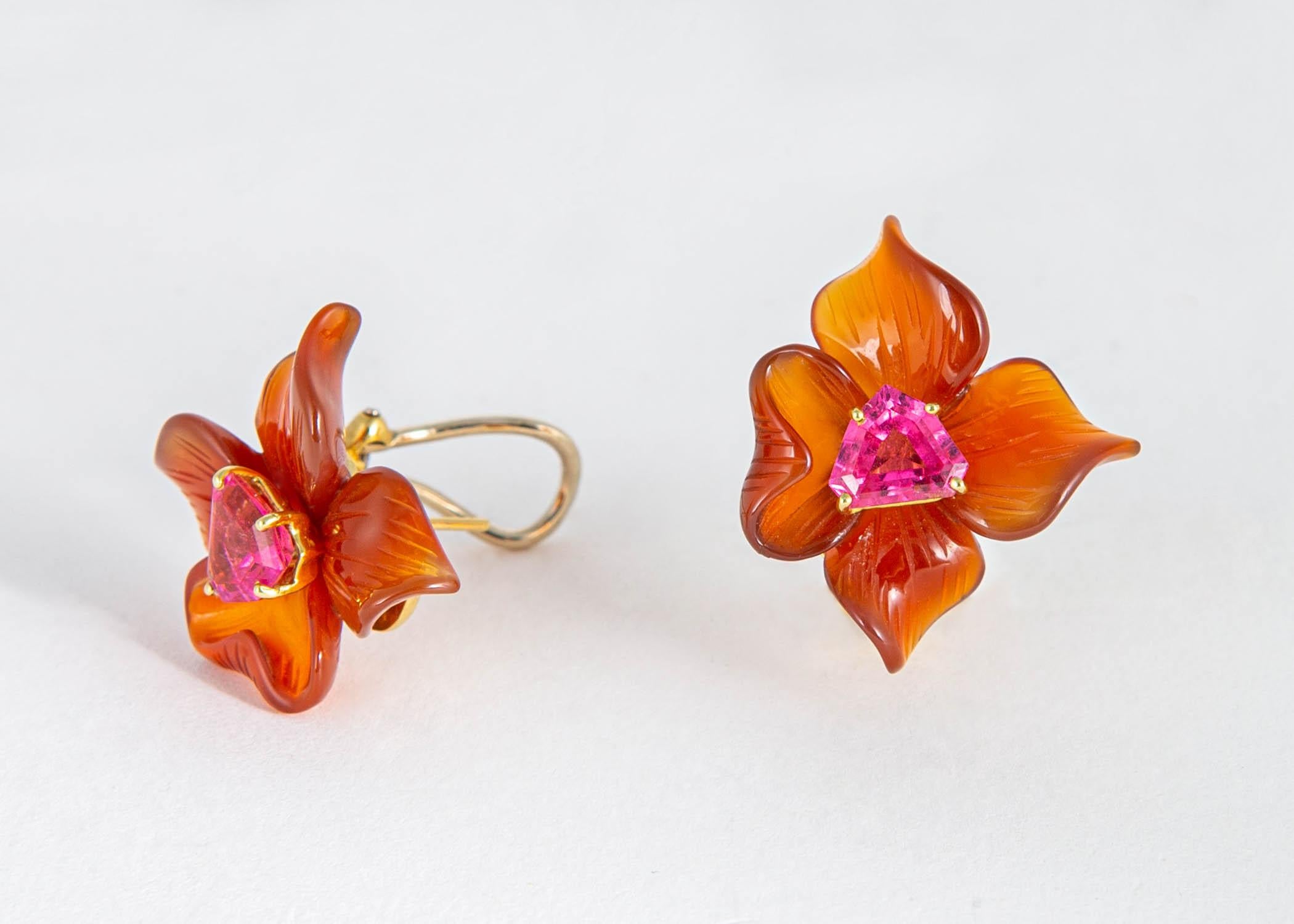 Paloma Picasso for Tiffany & Co. Carved Carnelian and Tourmaline Earrings In Excellent Condition In Atlanta, GA