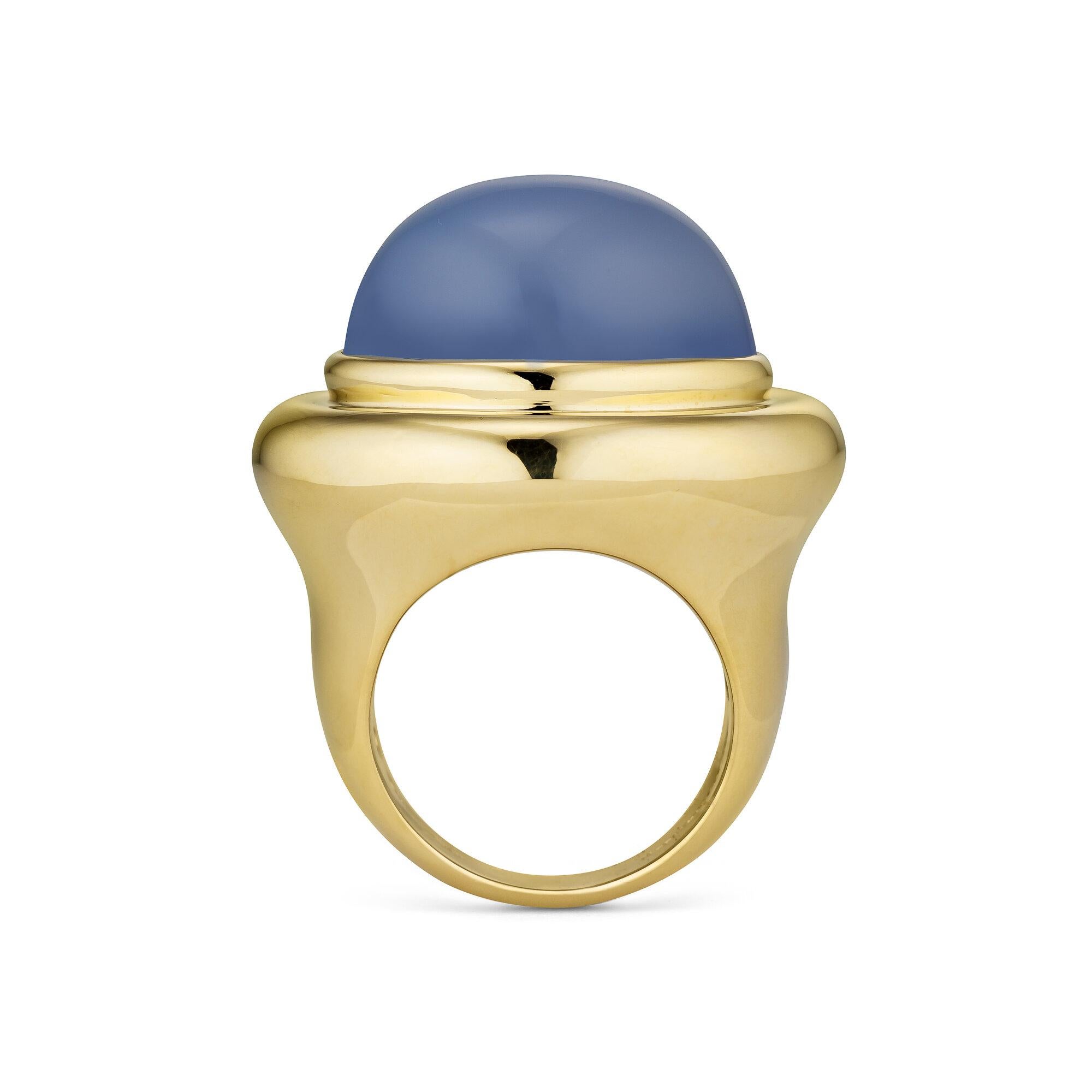 Reflective of the calming gray blue color of the moon and water, the chalcedony gemstone is known as a nurturing jewel with the energy to soothe, restore energy, and transform melancholy into joy.  And this Tiffany & Co. chalcedony vintage gold