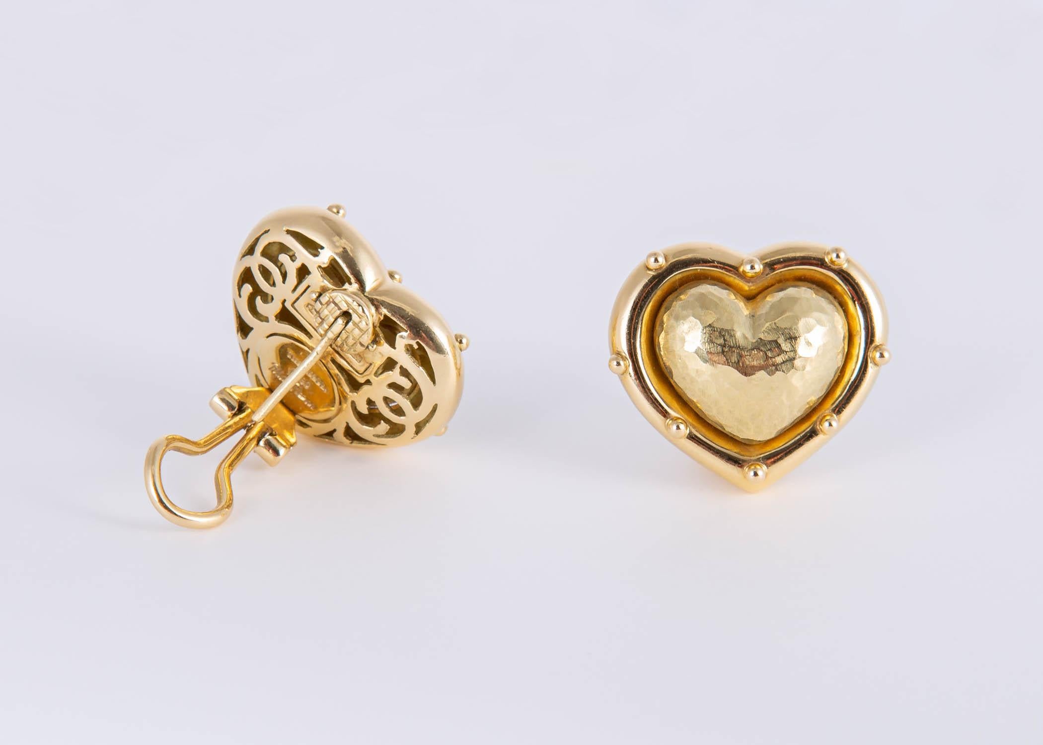 Paloma Picasso created this iconic design back in 1990. Her textured hand finished detailing makes a classic heart shape special. 7/8's of an inch in size.