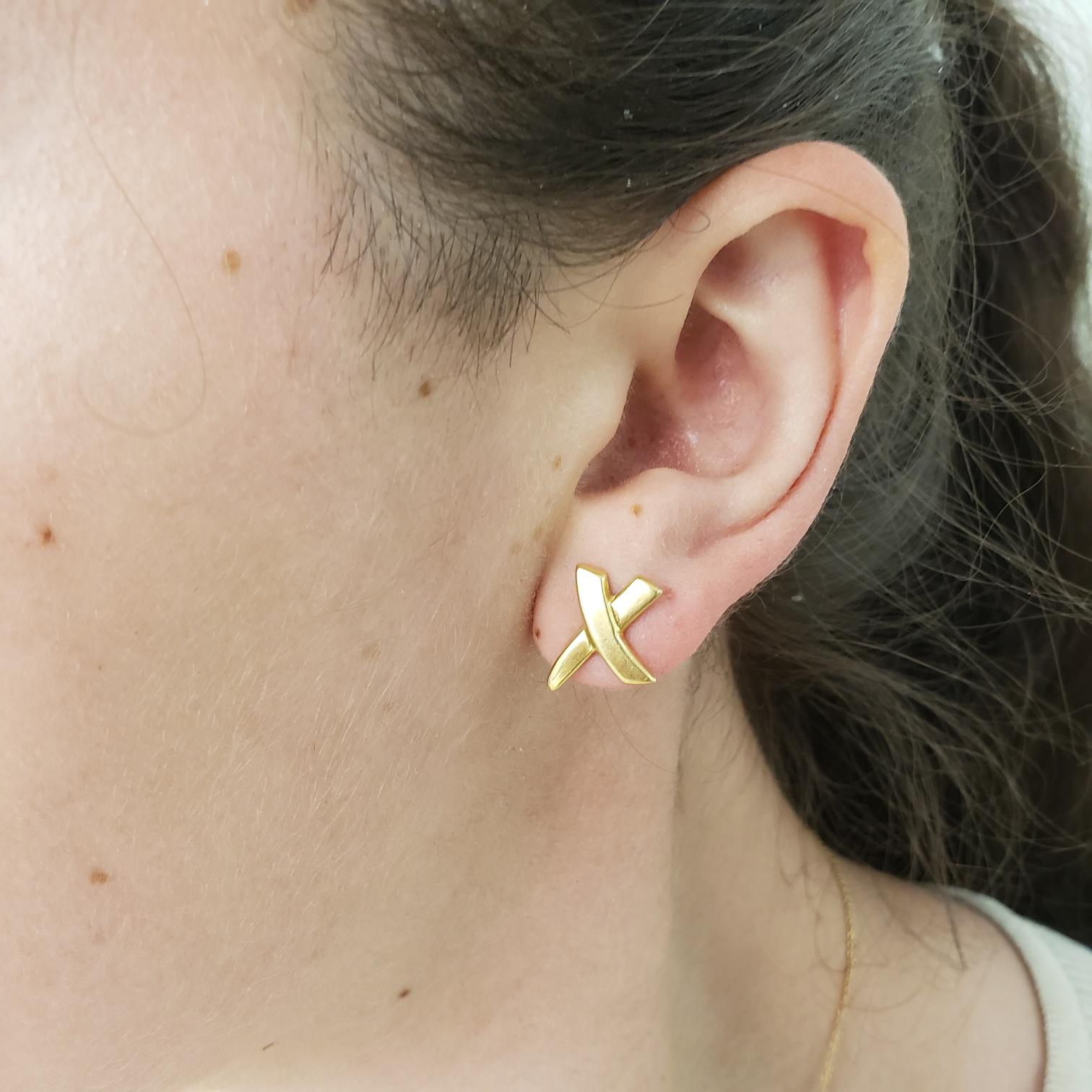 tiffany x earrings gold