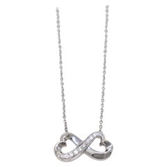 Paloma Picasso pour Tiffany & Co. Collier en diamants pavés « Loving Heart Infinity »