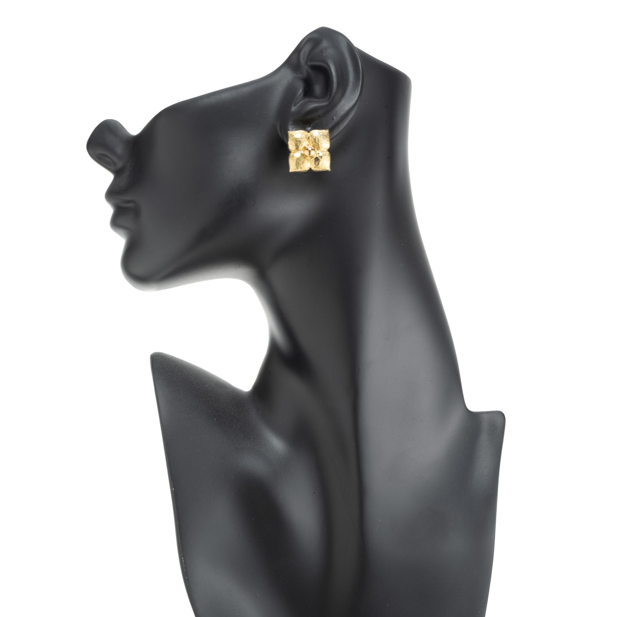 Paloma Picasso for Tiffany & Co. Yellow Gold Flower Clip Post Earrings in vendita 2