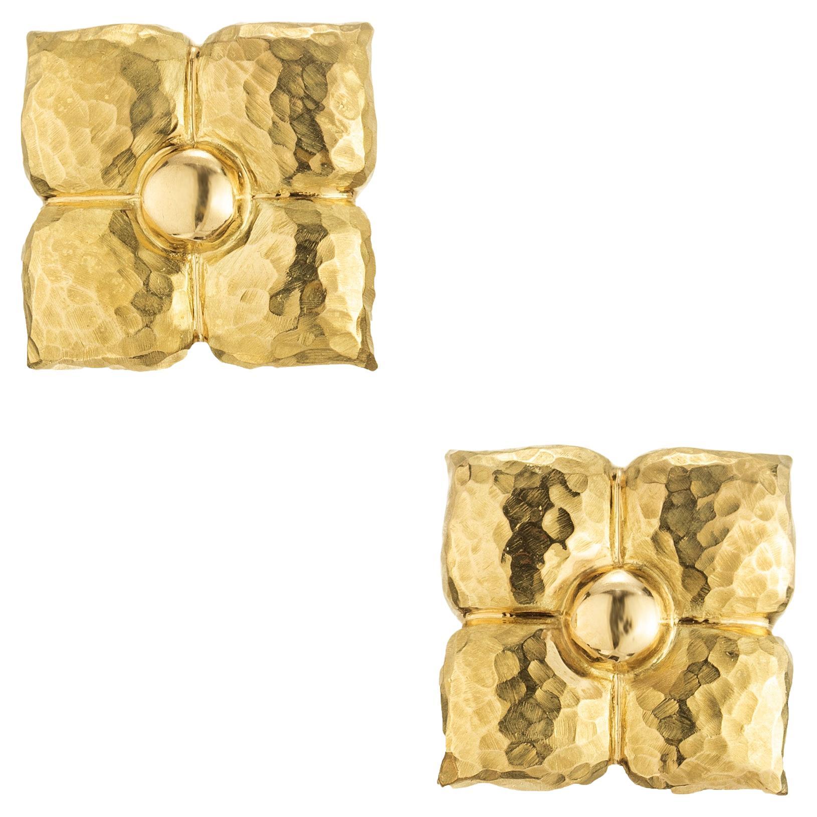 Paloma Picasso for Tiffany & Co. Yellow Gold Flower Clip Post Earrings in vendita