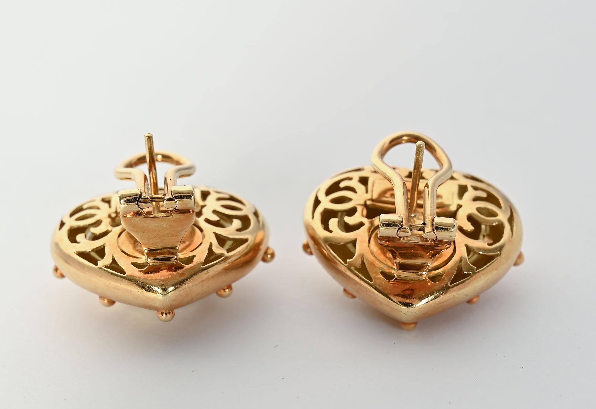 Paloma Picasso for Tiffany Heart Earrings In Excellent Condition For Sale In Darnestown, MD
