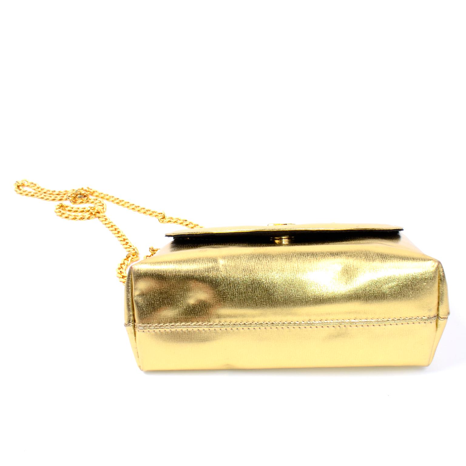 Paloma Picasso Gold Signature X Shoulder Bag With Original Dust Bag In Excellent Condition In Portland, OR