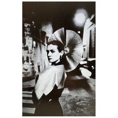 Paloma Picasso con un vestido de Karl Lagerfeld, firmado por Helmut Newton